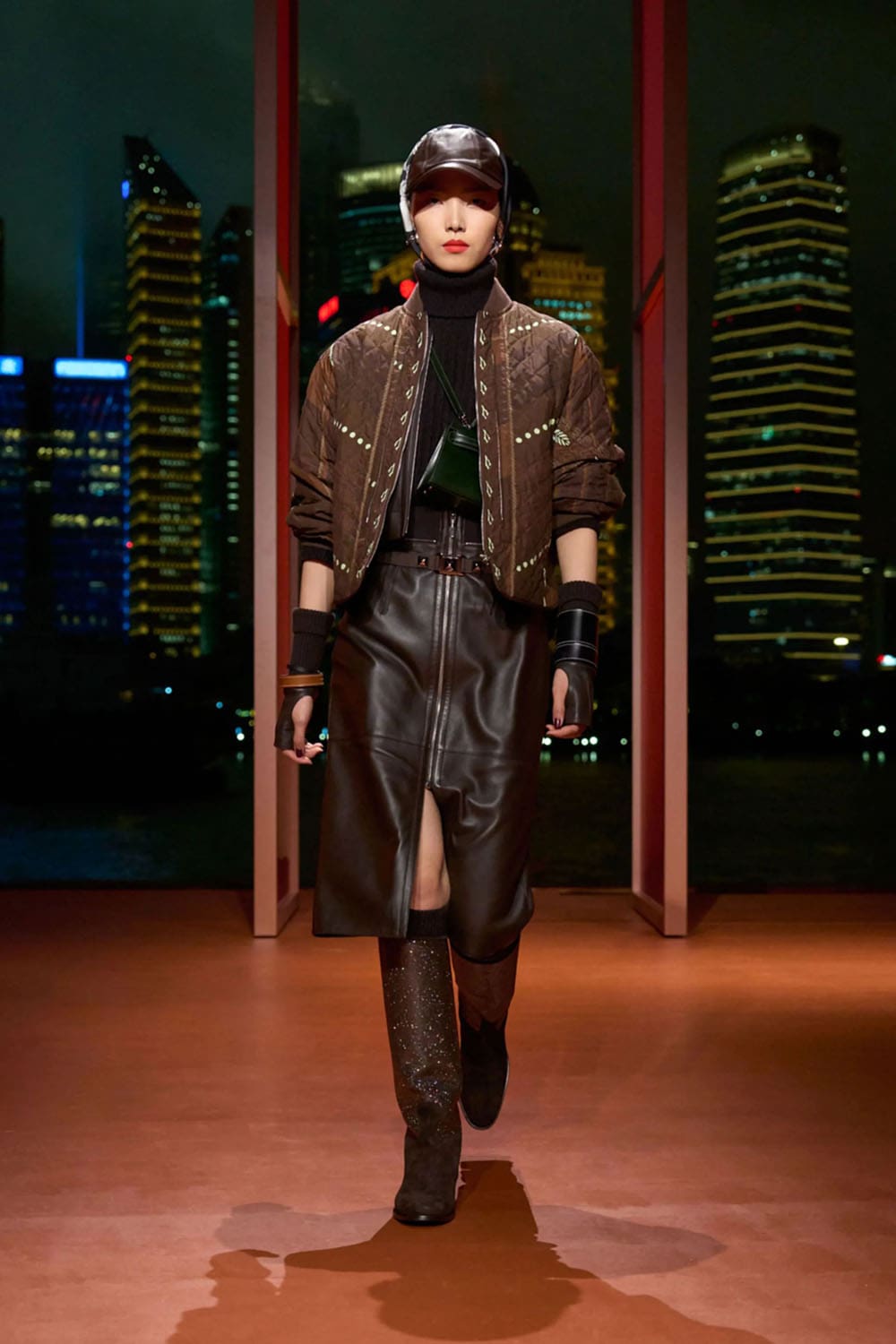 Hermes Autunno Inverno 2025 Shanghai Runway Magazine (7)