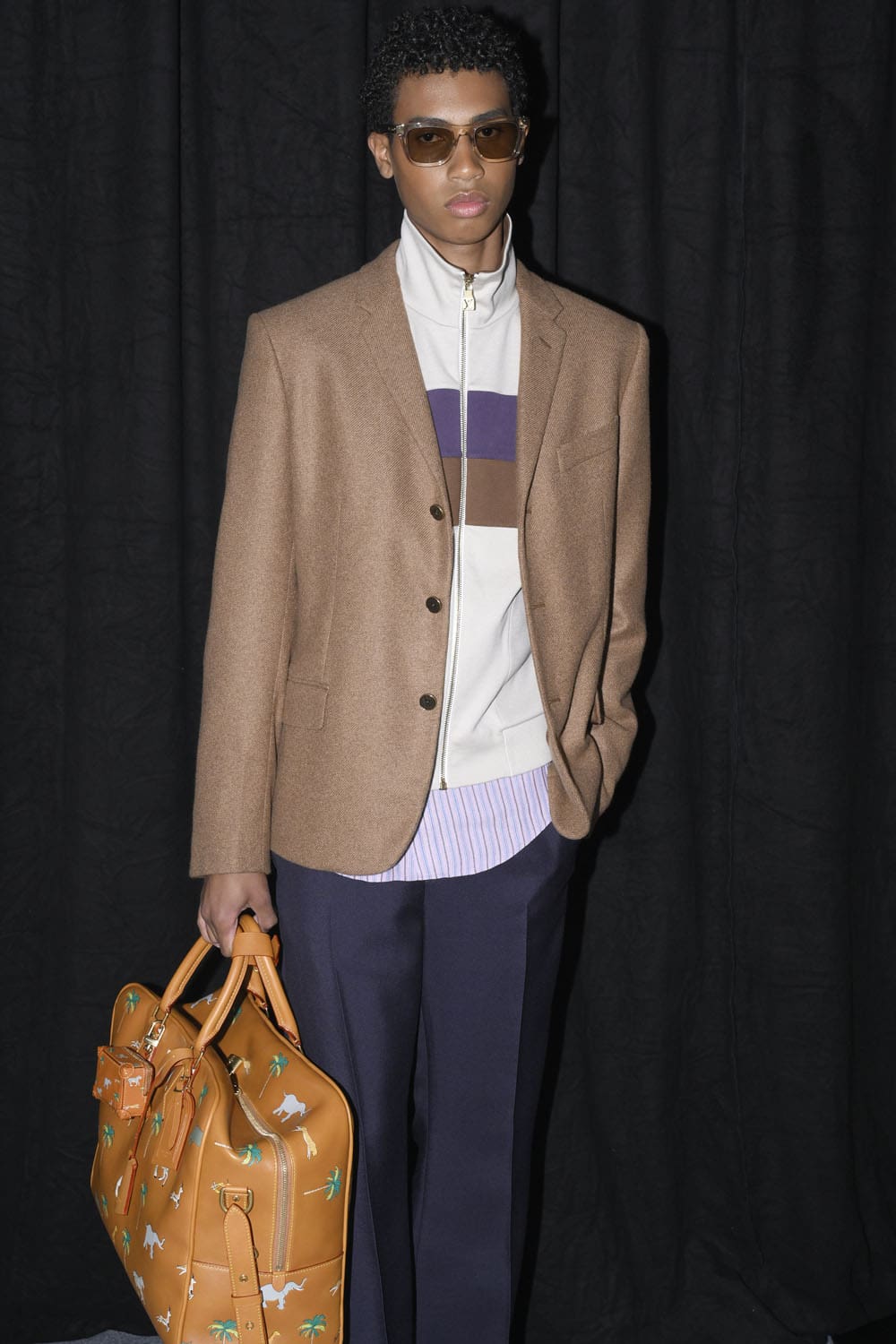 Louis Vuitton Masculino Primavera Verão 2026 - Bastidores Runway Revista (17)