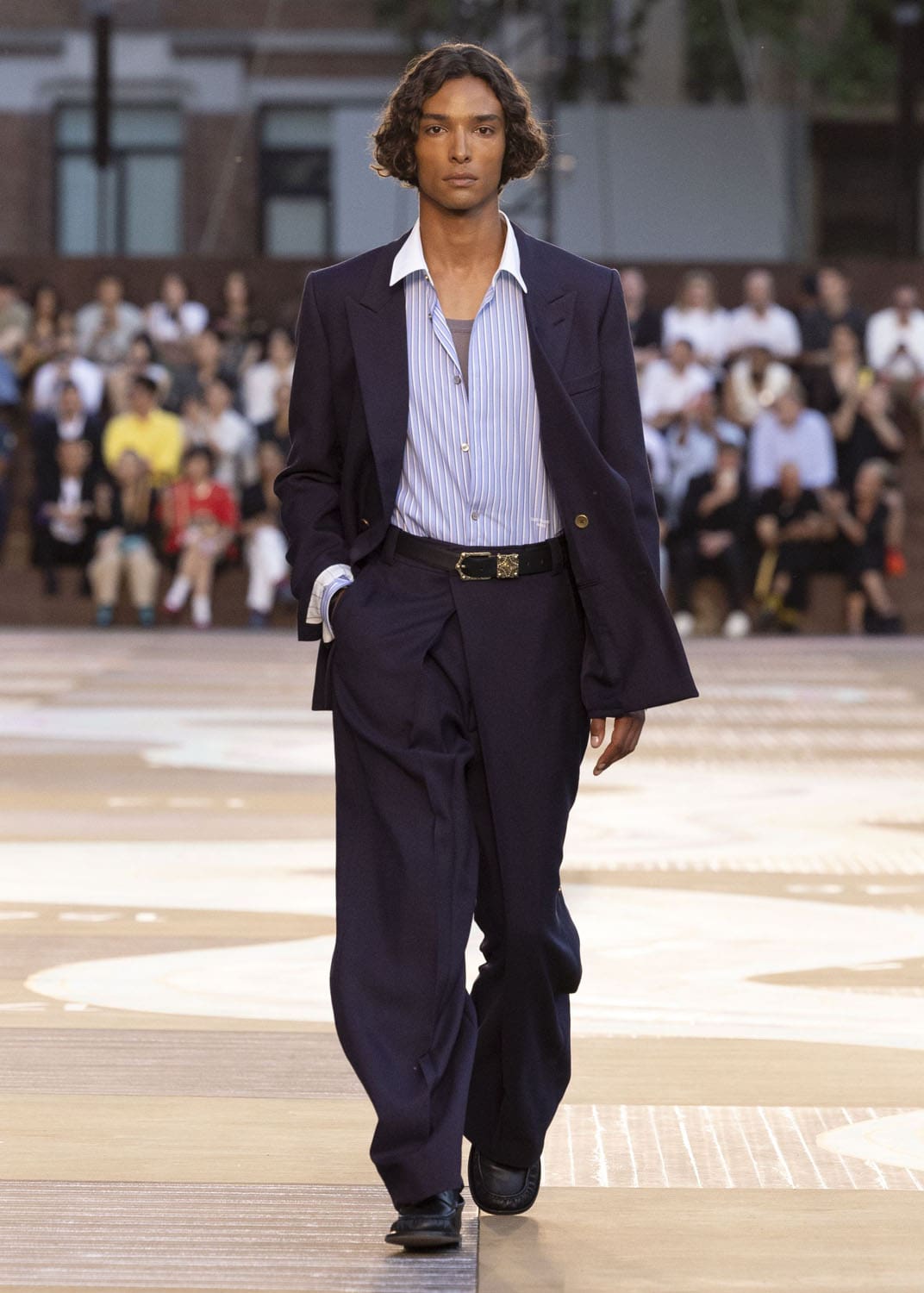 Louis Vuitton Homens Primavera Verão 2026 Runway Revista (1)