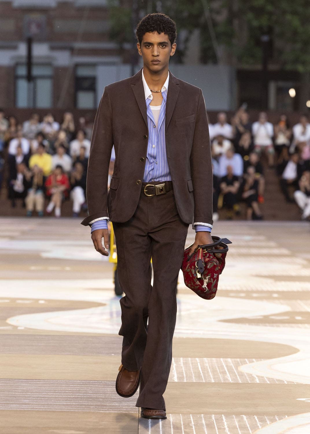 Louis Vuitton Homens Primavera Verão 2026 Runway Revista (13)
