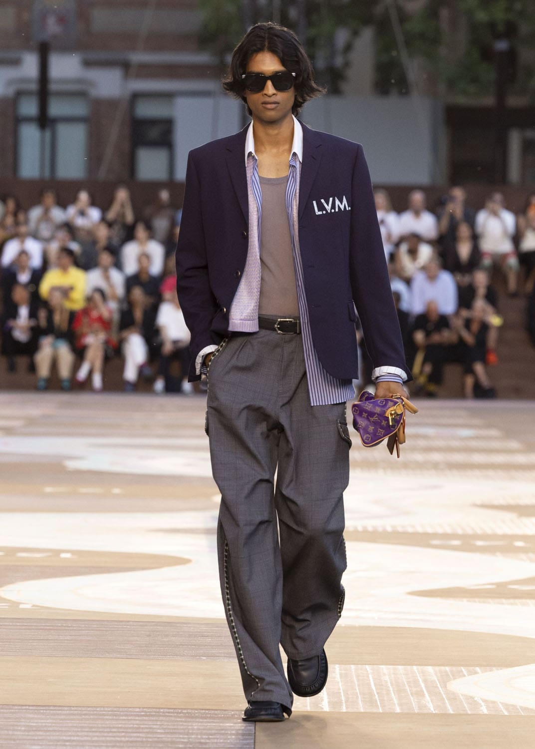 Louis Vuitton Homens Primavera Verão 2026 Runway Revista (2)