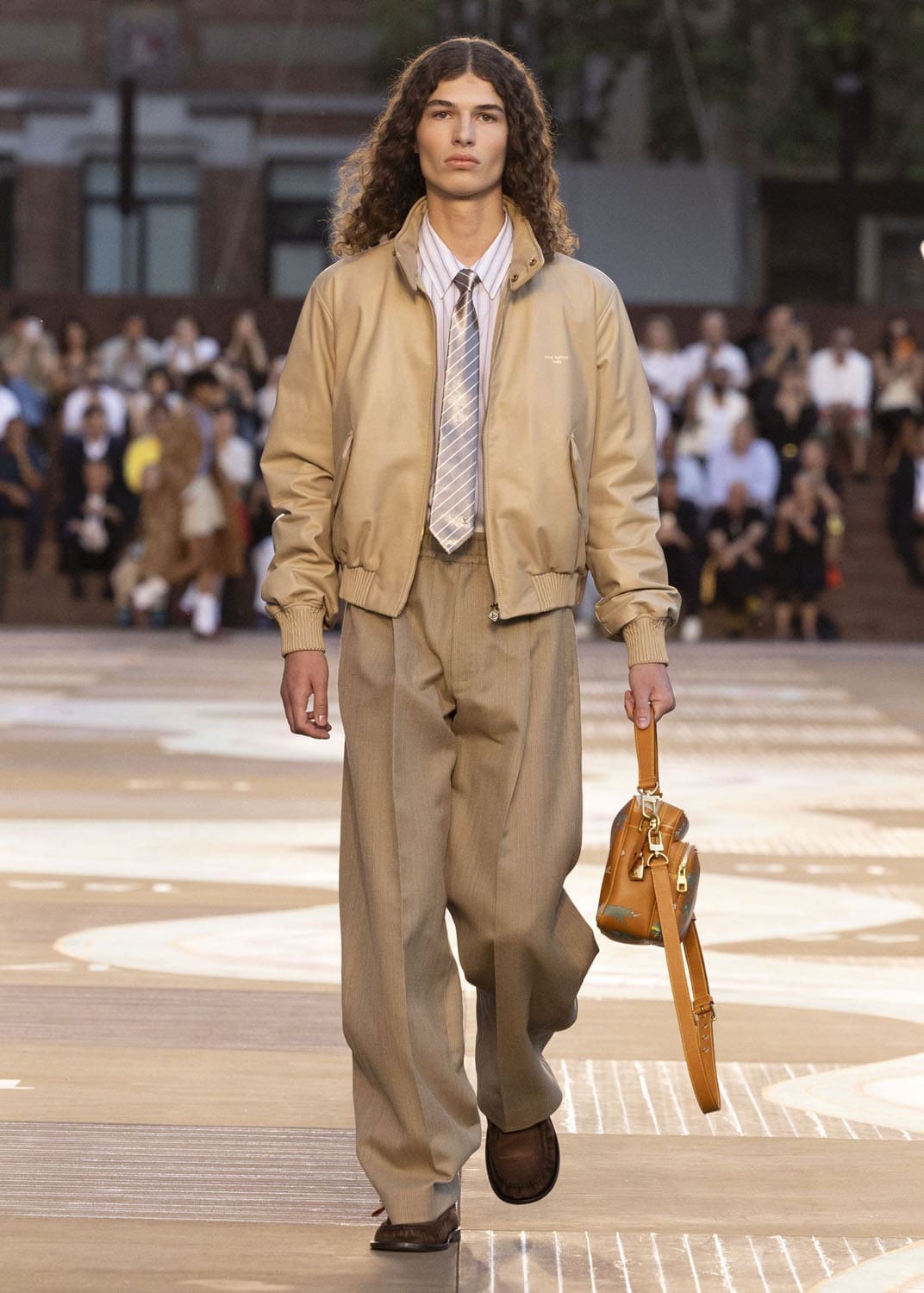 Louis Vuitton Homens Primavera Verão 2026 Runway Revista (43)