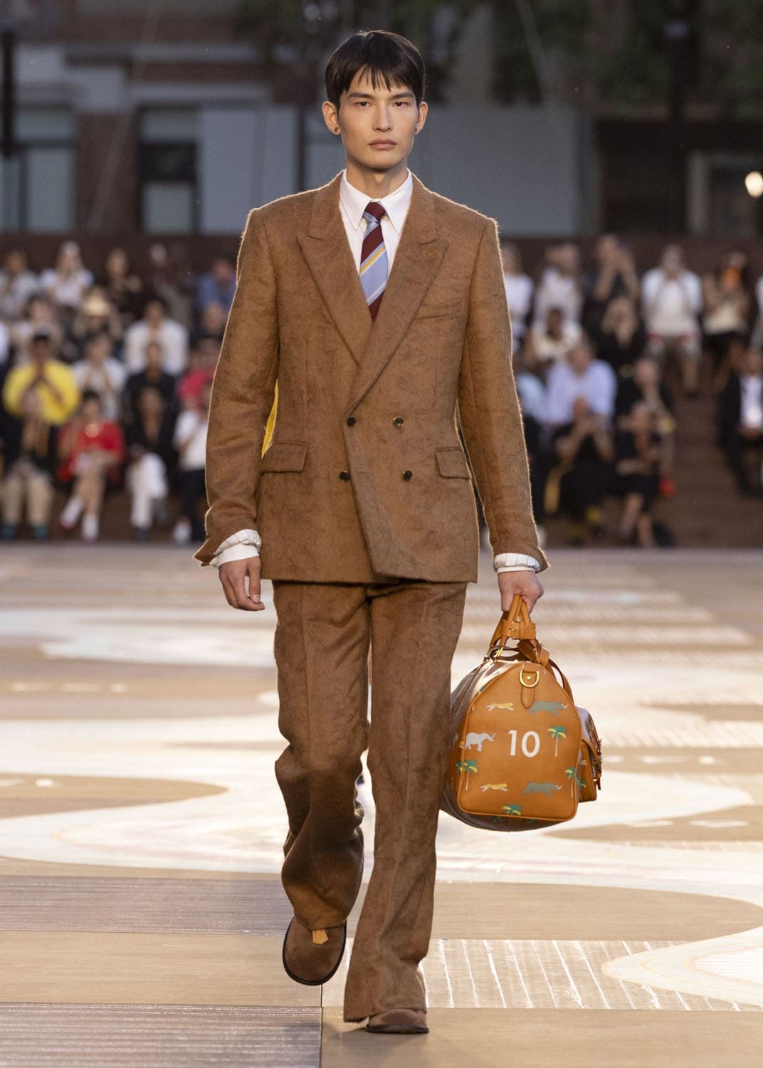 Louis Vuitton Homens Primavera Verão 2026 Runway Revista (48)