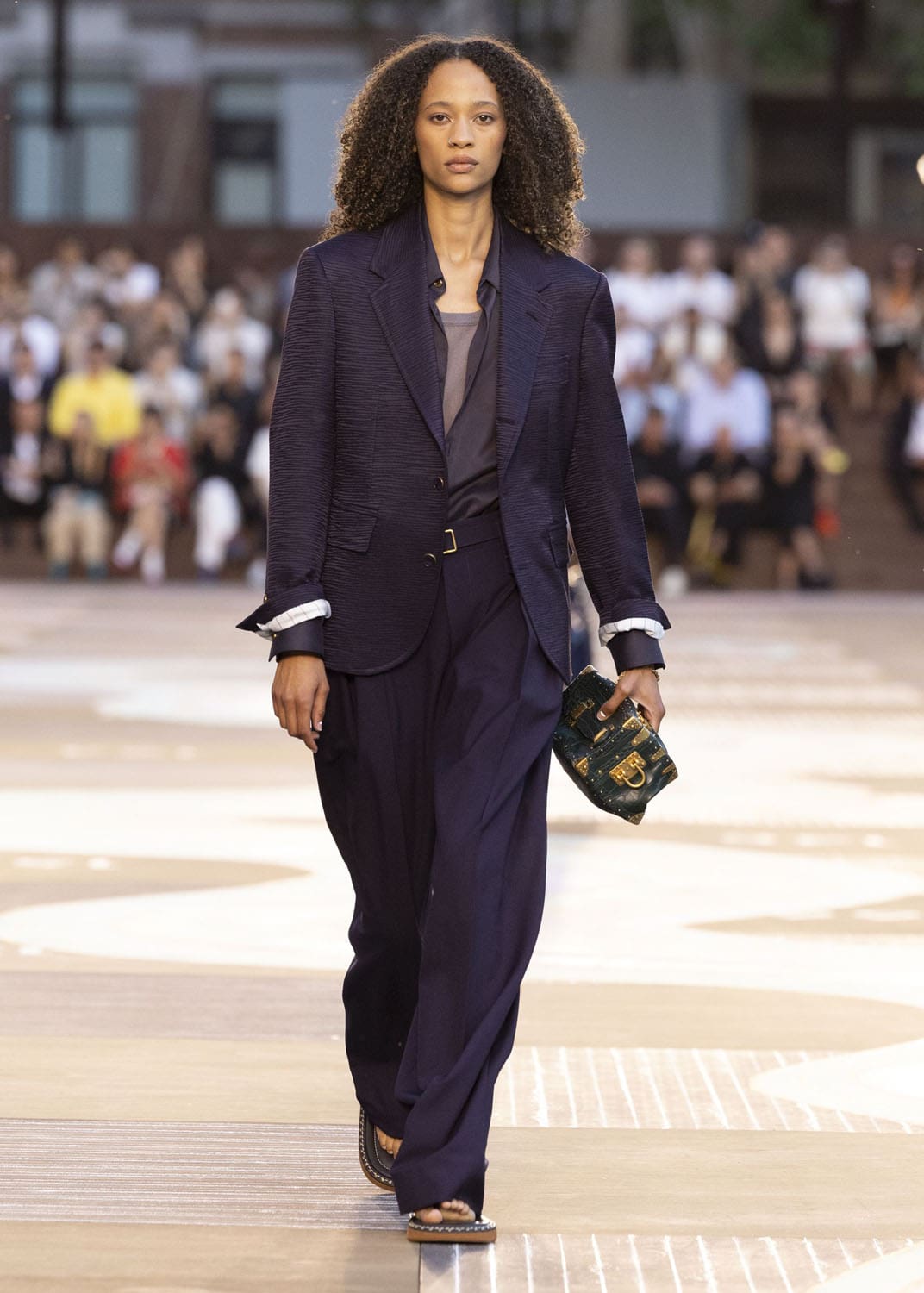 Louis Vuitton Homens Primavera Verão 2026 Runway Revista (6)