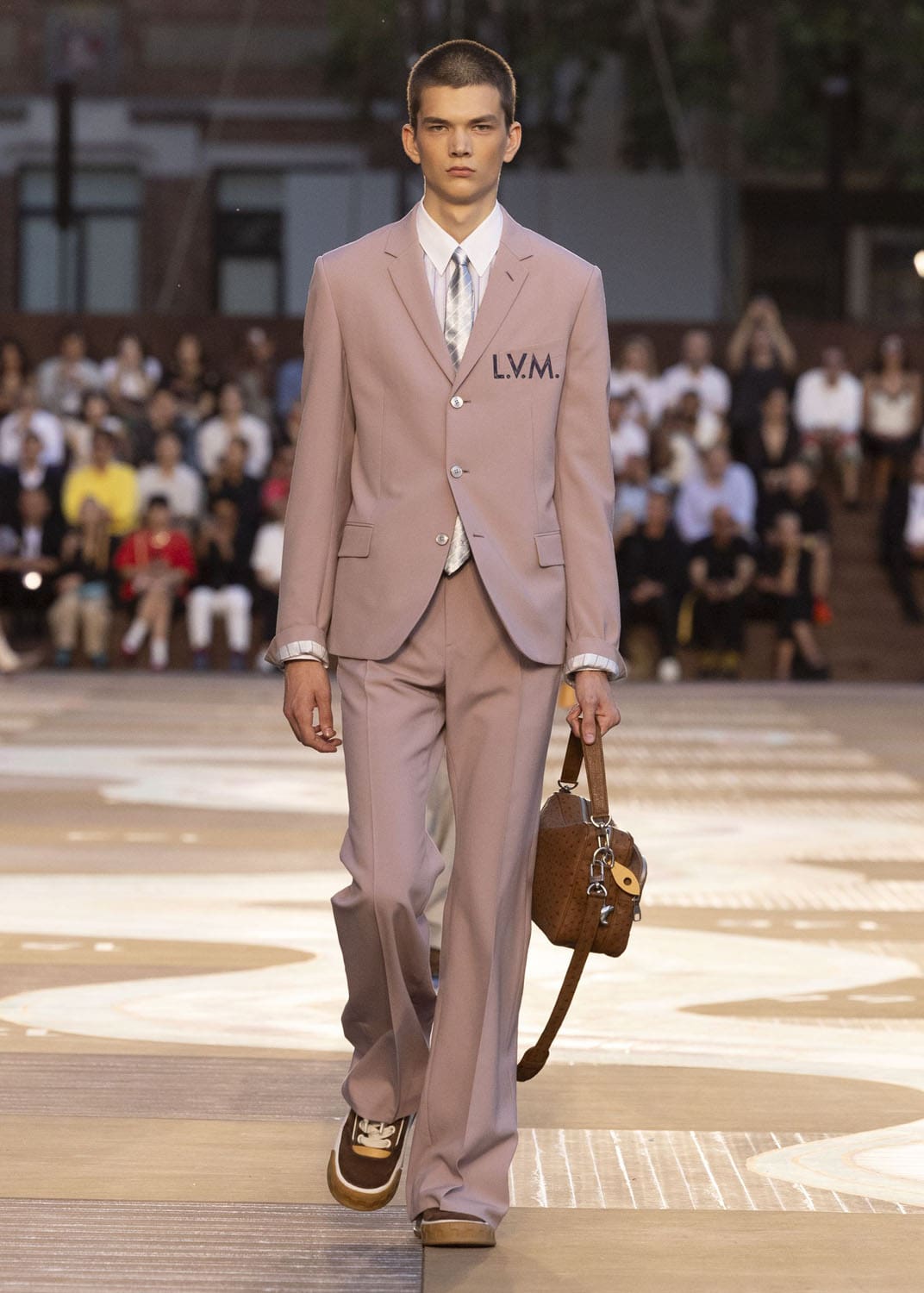 Louis Vuitton Homens Primavera Verão 2026 Runway Revista (73)