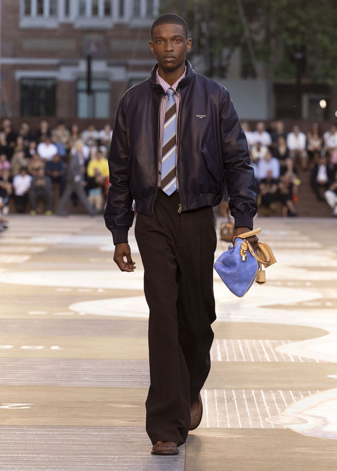Louis Vuitton Homens Primavera Verão 2026 Runway Revista (9)