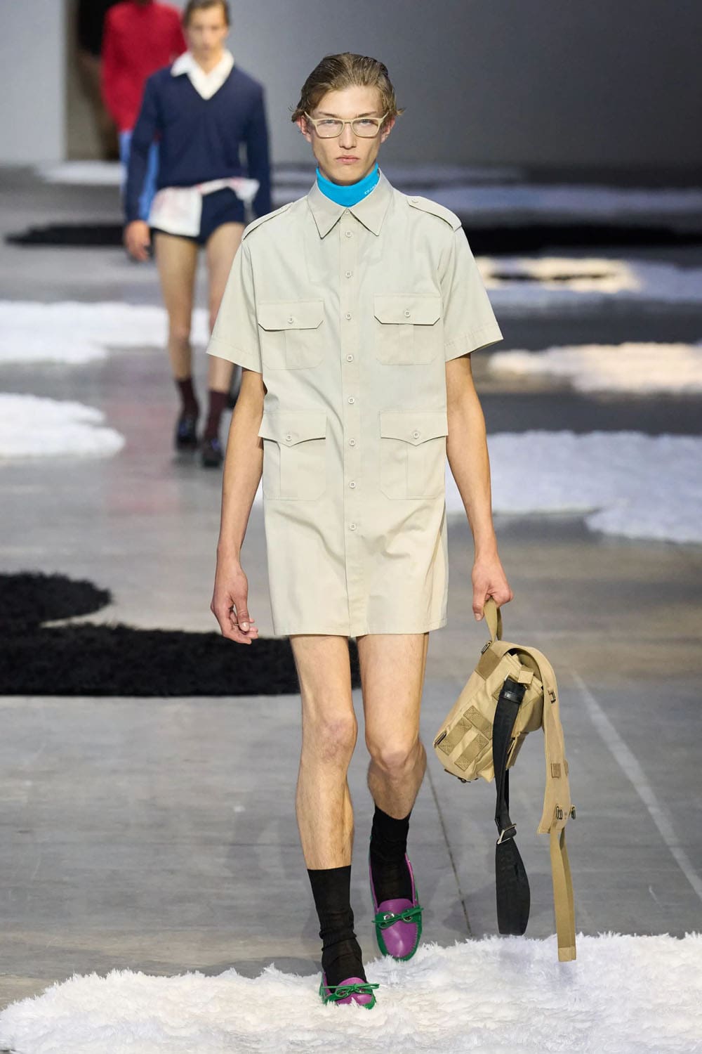 Prada Spring Summer 2026 Men Runway Magazine (15)