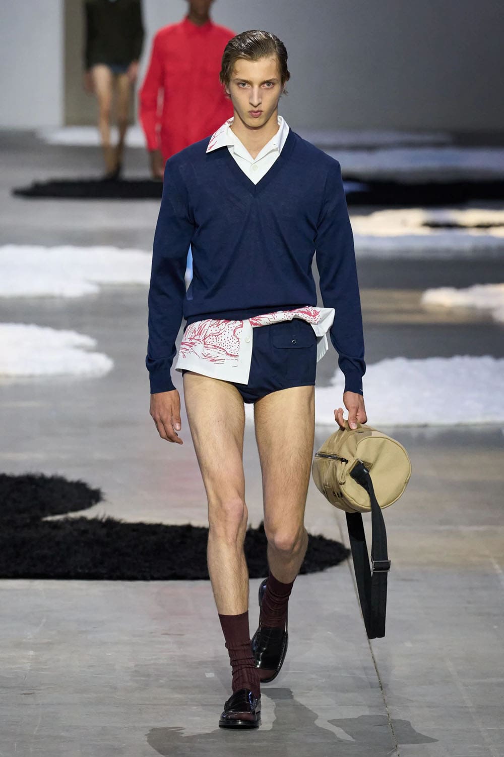 Prada Spring Summer 2026 Men Runway Magazine (16)