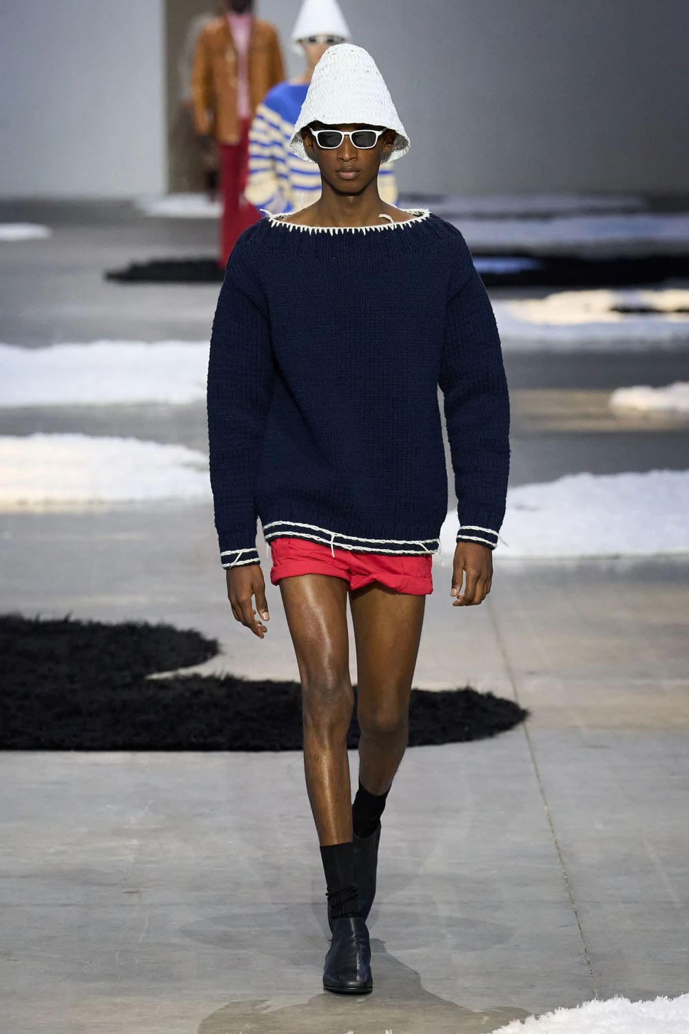 Prada Spring Summer 2026 Men Runway Magazine (23)