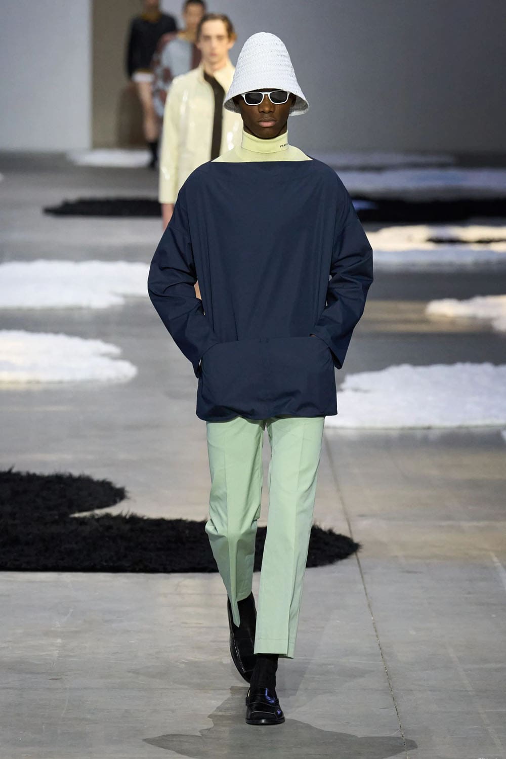 Prada Spring Summer 2026 Men Runway Magazine (47)