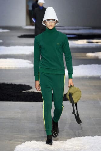 Prada Spring Summer 2026 Men - RUNWAY MAGAZINE ® Official