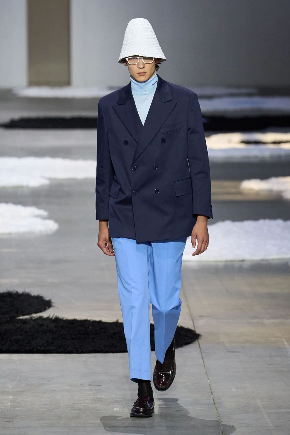 Prada Spring Summer 2026 Men Runway Magazine (56)
