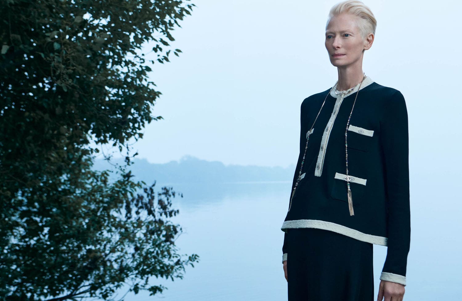 chanel 2024 Campagna di raccolta freccette 25 Metiers 6 1 HD