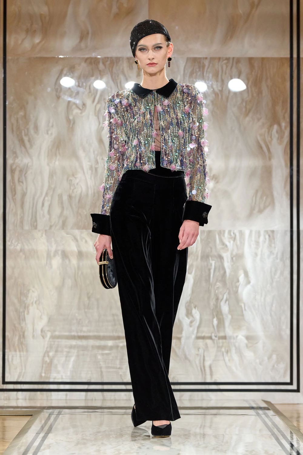 Armani Privè Autunno Inverno 2025 2026 Haute Couture Runway Magazine (13)
