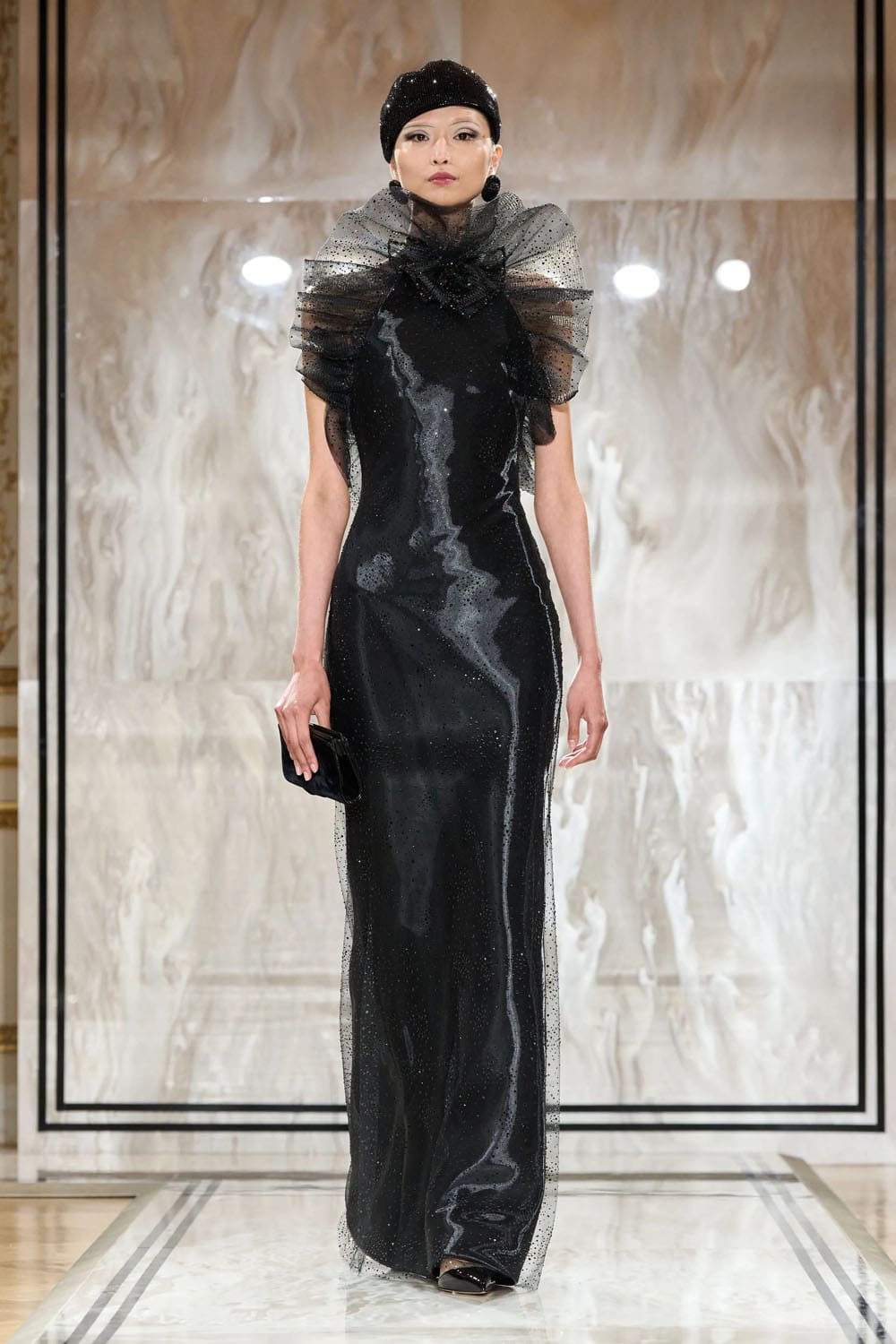 Armani Privè Autunno Inverno 2025 2026 Haute Couture Runway Magazine (58)