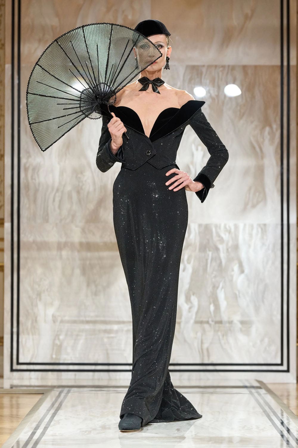Armani Privè Autunno Inverno 2025 2026 Haute Couture Runway Magazine (77)
