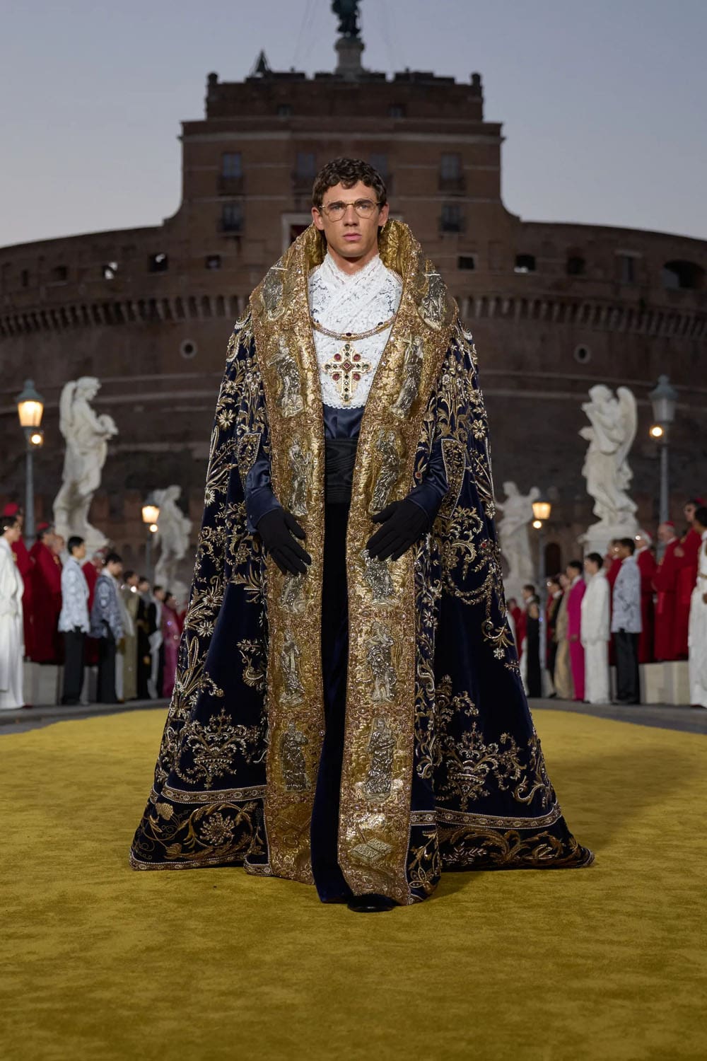 Dolce Gabbana Alta Sartoria 2025 罗马 Runway 杂志(14)