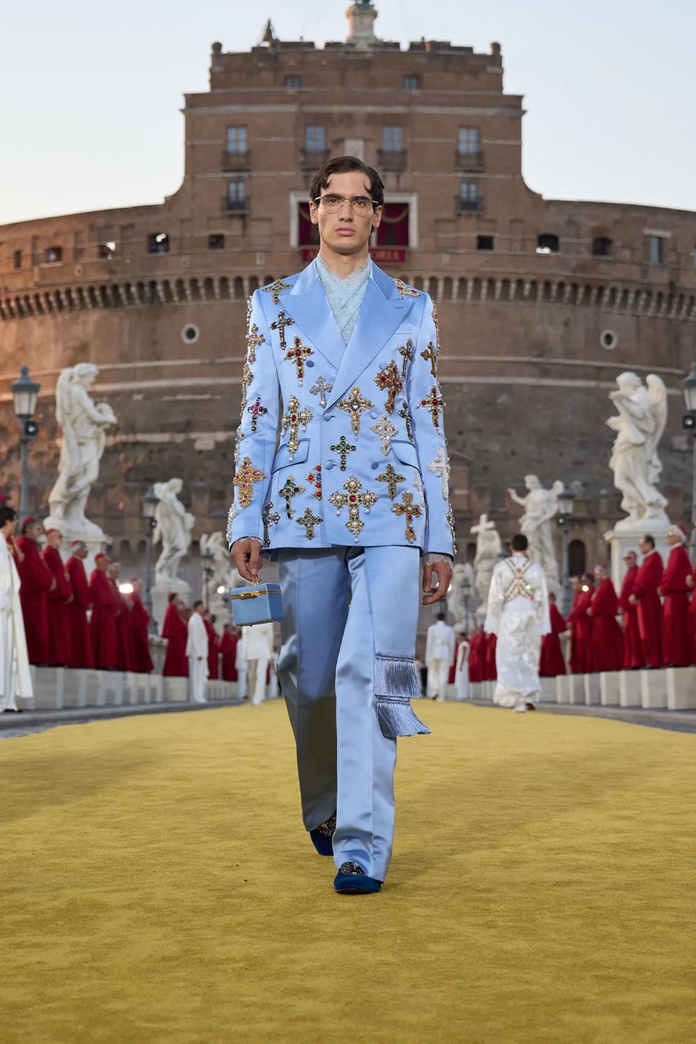Dolce Gabbana Alta Sartoria 2025 罗马 Runway 杂志(4)