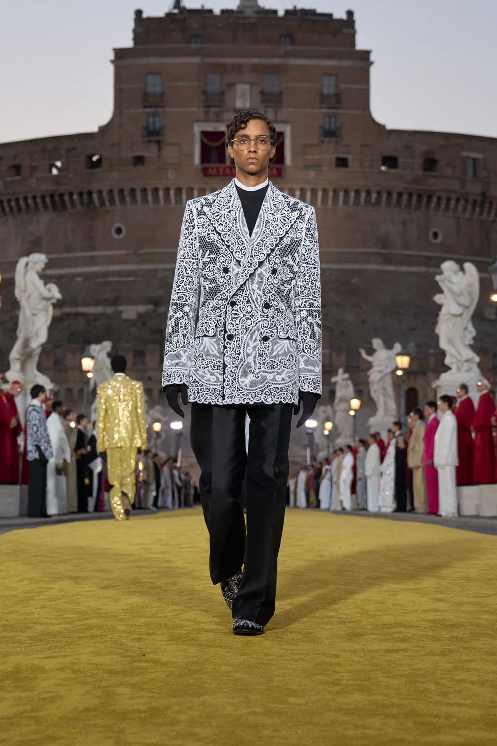 Dolce Gabbana Alta Sartoria 2025 罗马 Runway 杂志(9)