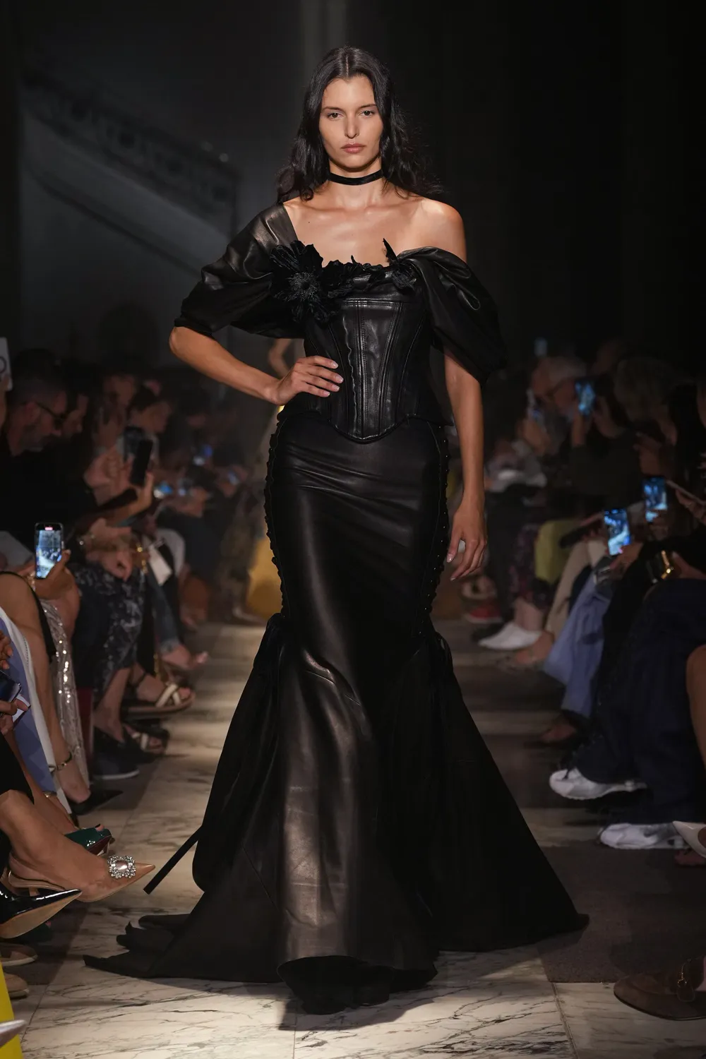 Elie Saab 2025 秋冬 2026 高级定制系列 Runway 杂志(11)