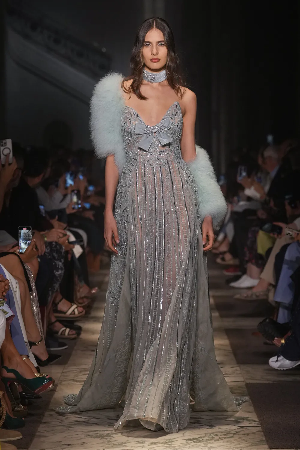 Elie Saab 2025 秋冬 2026 高级定制系列 Runway 杂志(25)