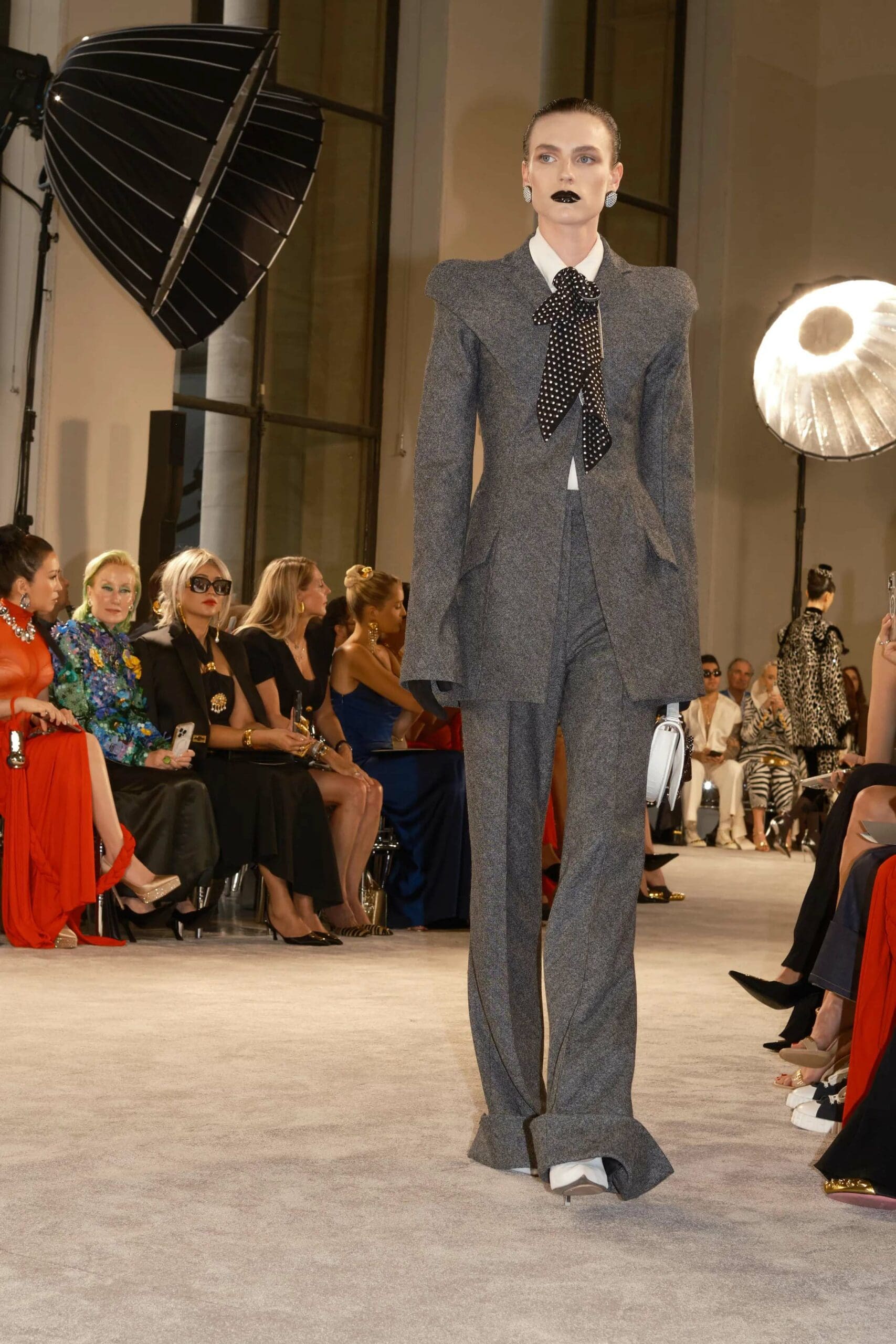 Schiaparelli Autunno Inverno 2025 2026 Runway Magazine (10)