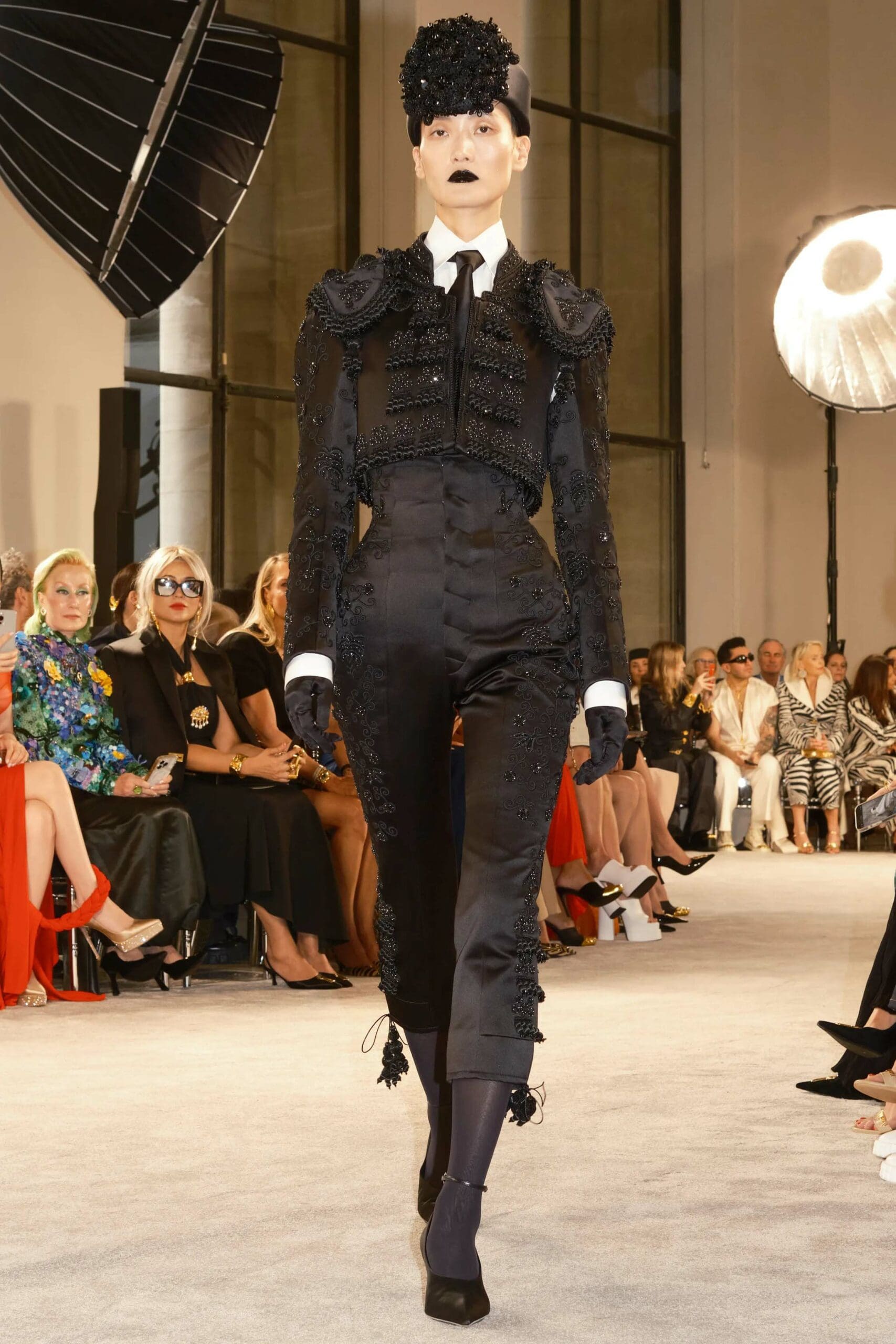 Schiaparelli Autunno Inverno 2025 2026 Runway Magazine (25)