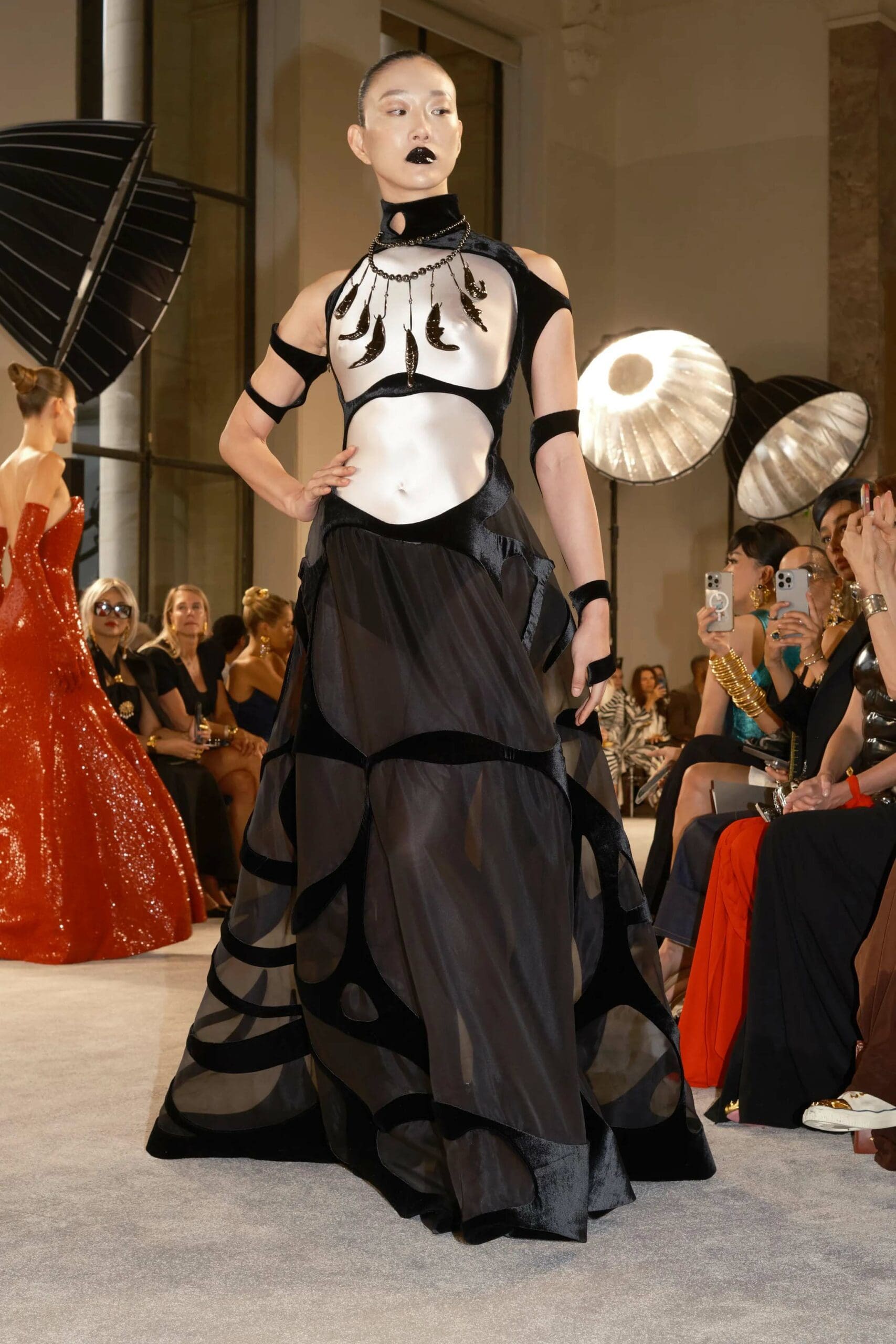 Schiaparelli Autunno Inverno 2025 2026 Runway Magazine (28)