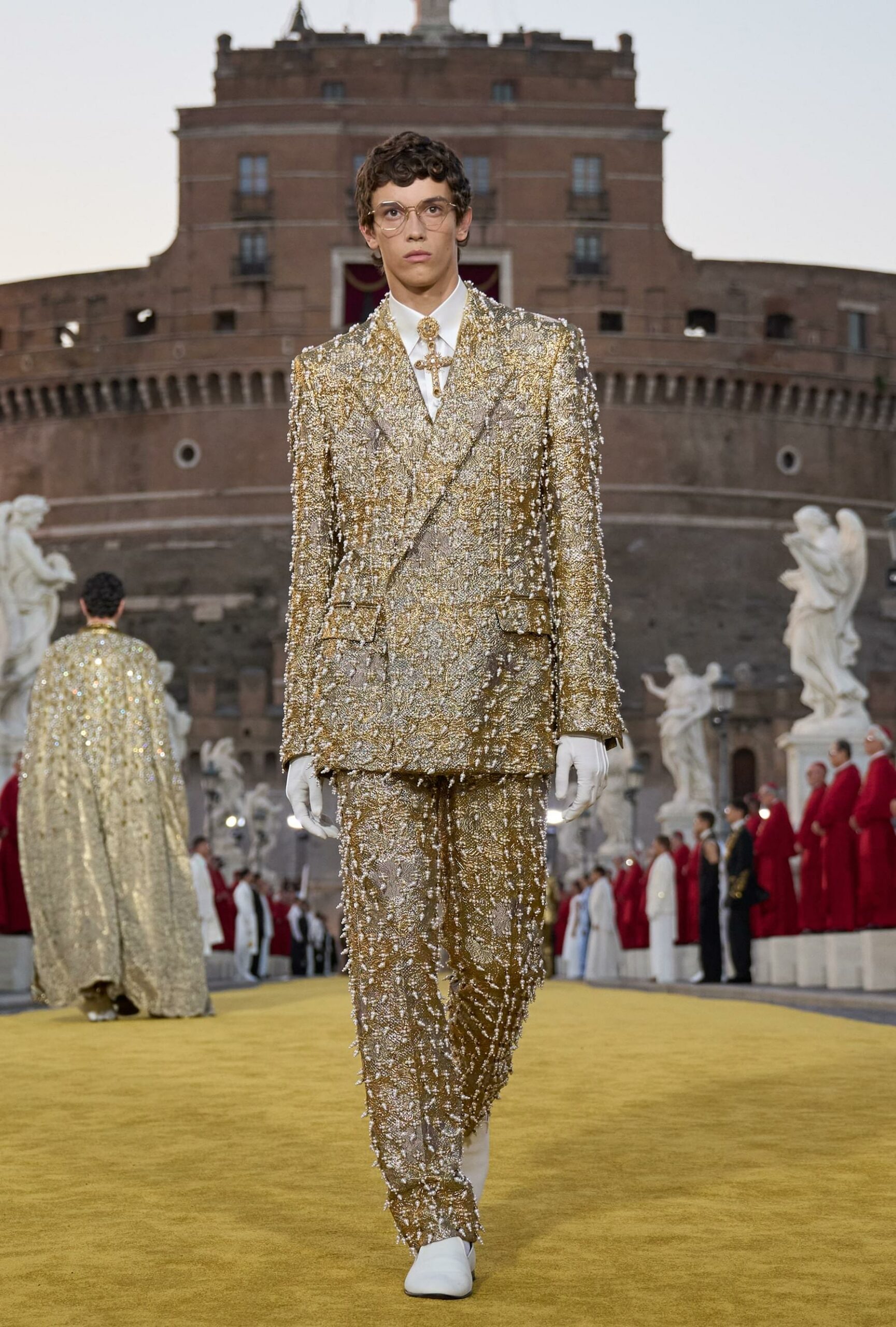 Dolce Gabbana Alta Sartoria 2025 高级牧师 Runway 杂志 02 (45)