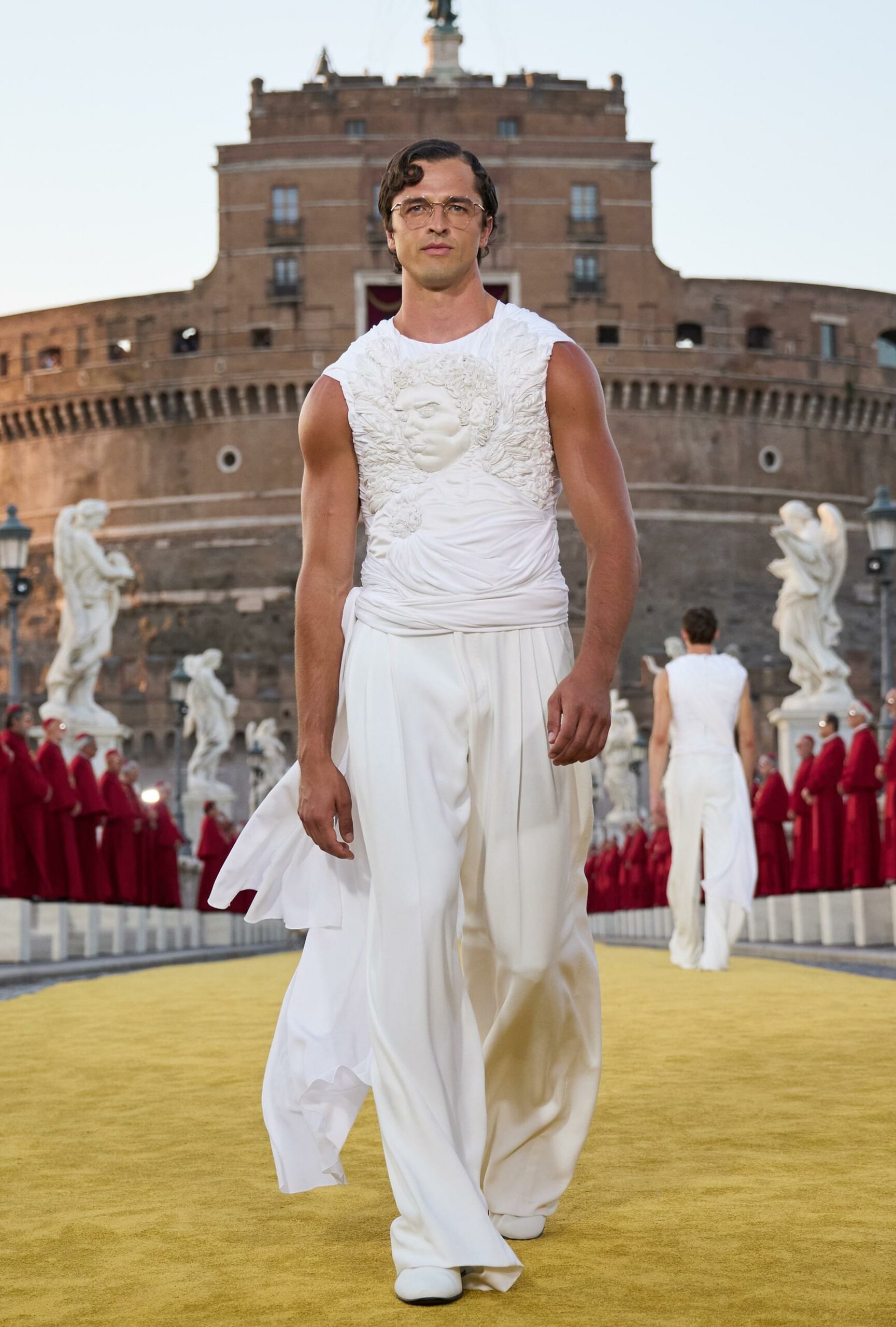 Dolce Gabbana Alta Sartoria 2025 高级牧师 Runway 杂志 02 (5)