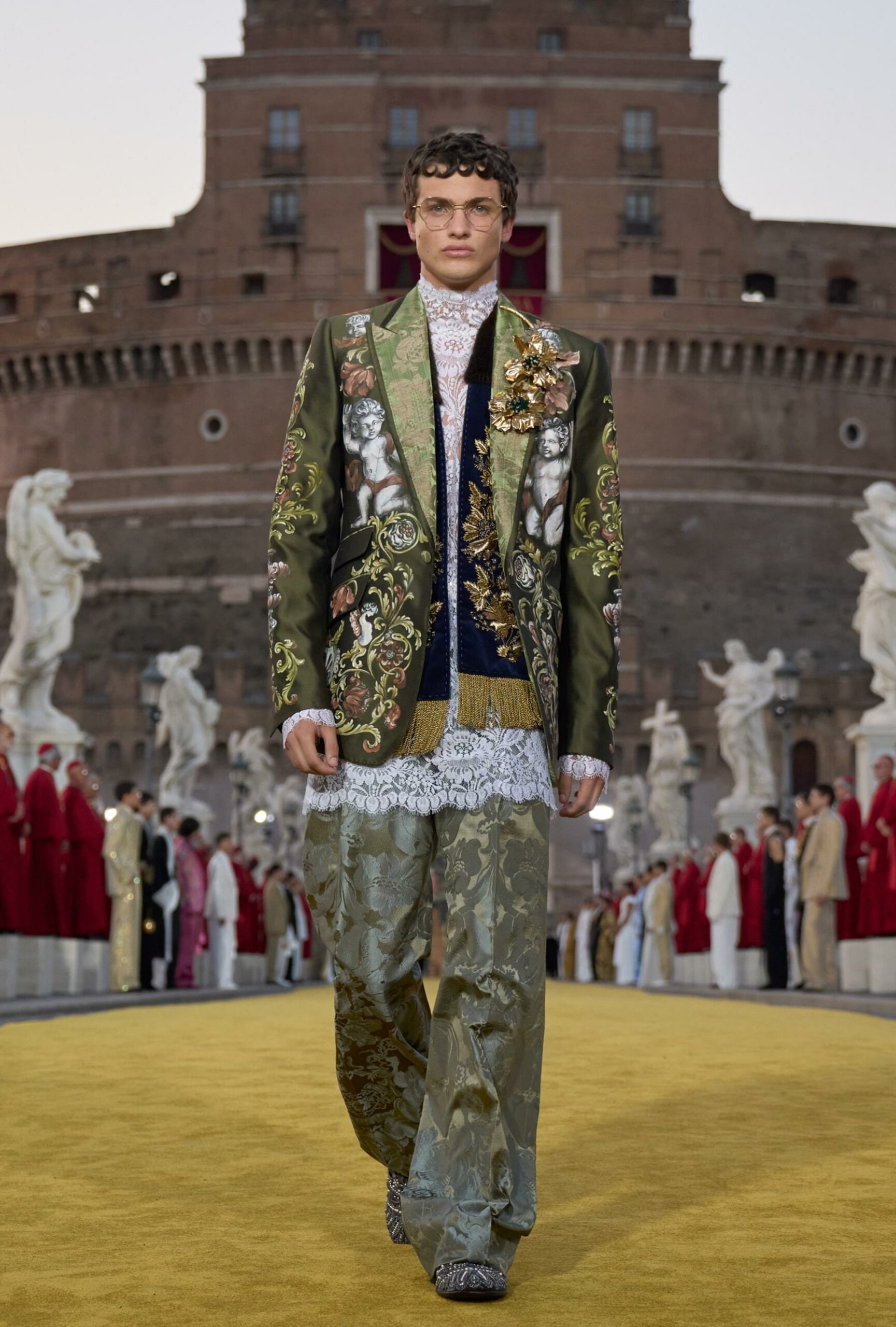 Dolce Gabbana Alta Sartoria 2025 高级牧师 Runway 杂志 02 (51)