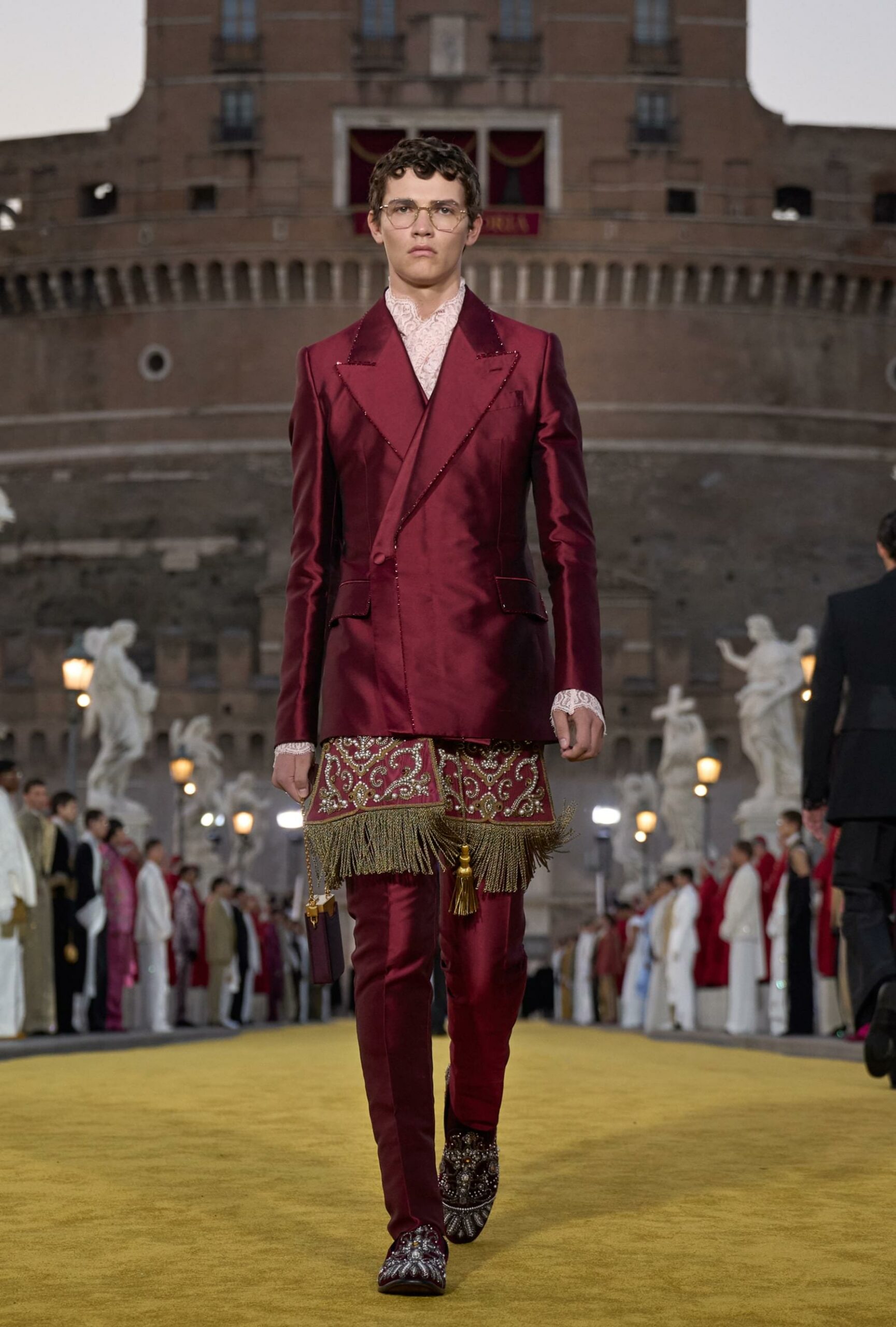 Dolce Gabbana Alta Sartoria 2025 高级牧师 Runway 杂志 02 (62)