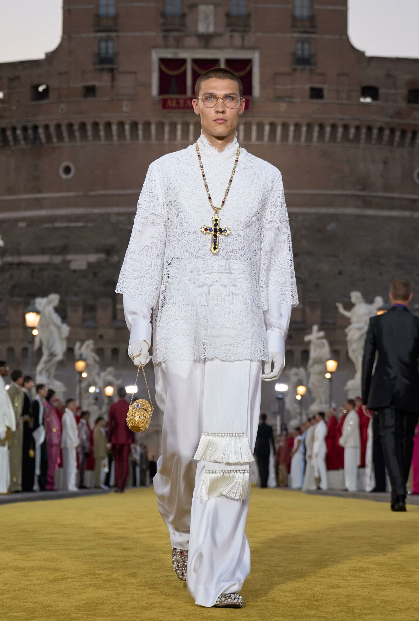 Dolce Gabbana Alta Sartoria 2025 高级牧师 Runway 杂志 02 (64)