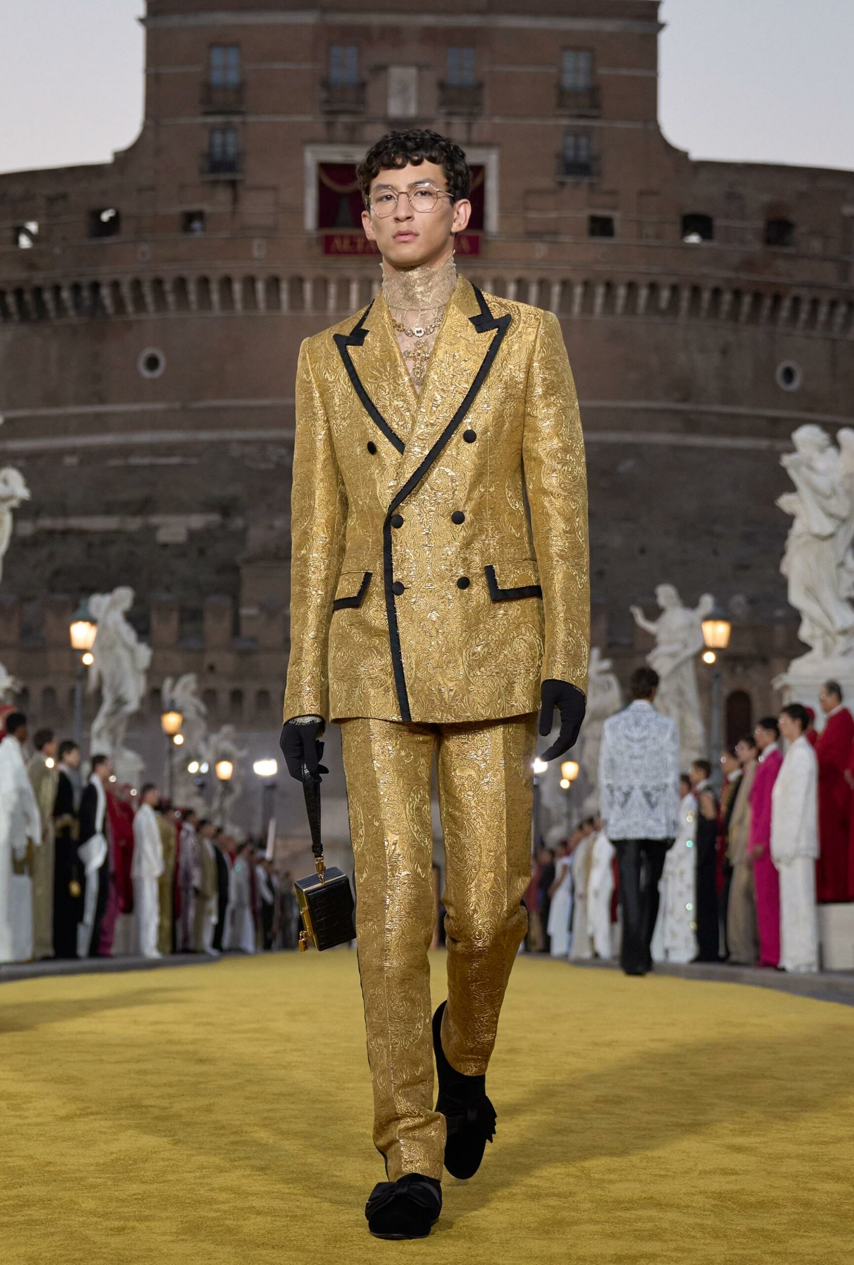 Dolce Gabbana Alta Sartoria 2025 高级牧师 Runway 杂志 02 (76)
