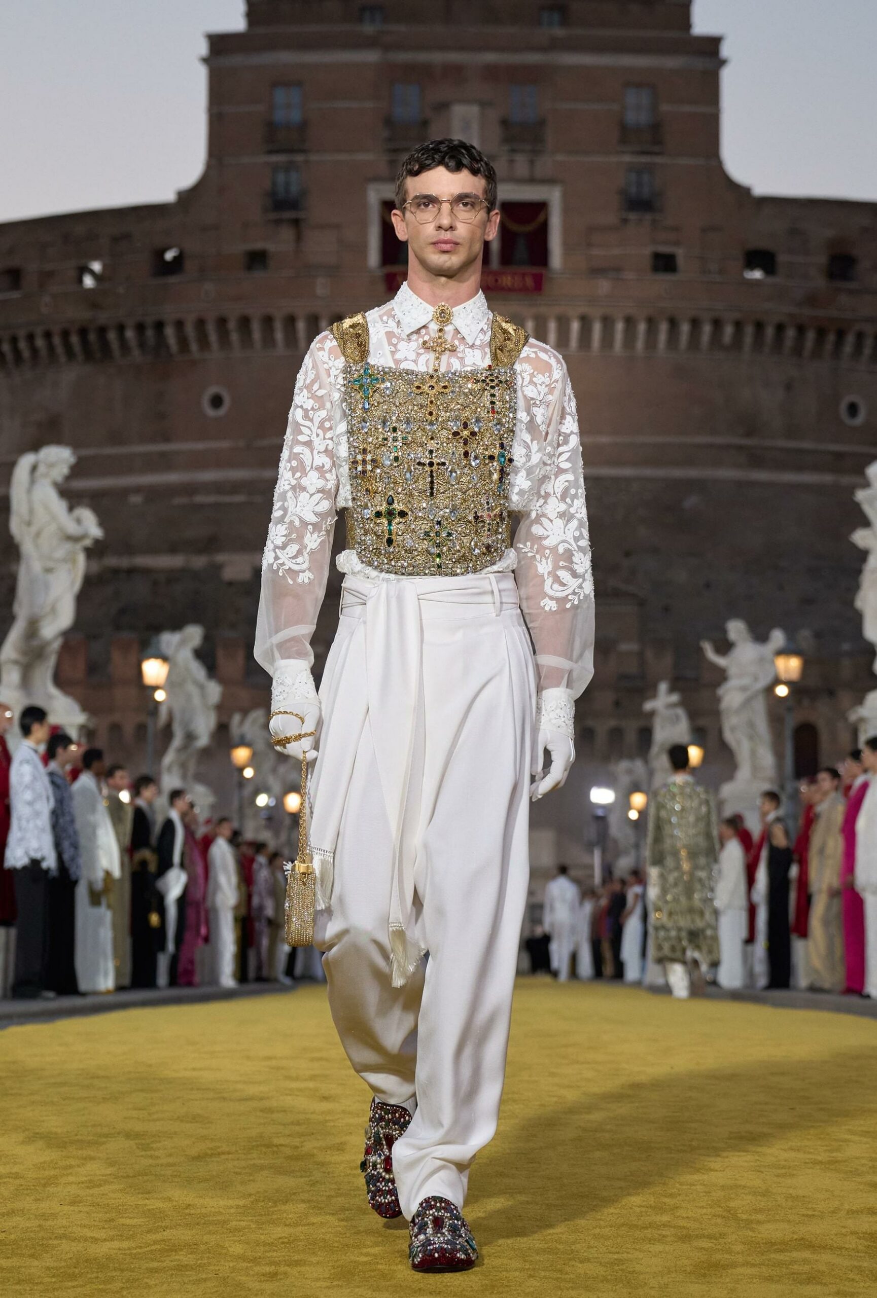 Dolce Gabbana Alta Sartoria 2025 高级牧师 Runway 杂志 02 (81)
