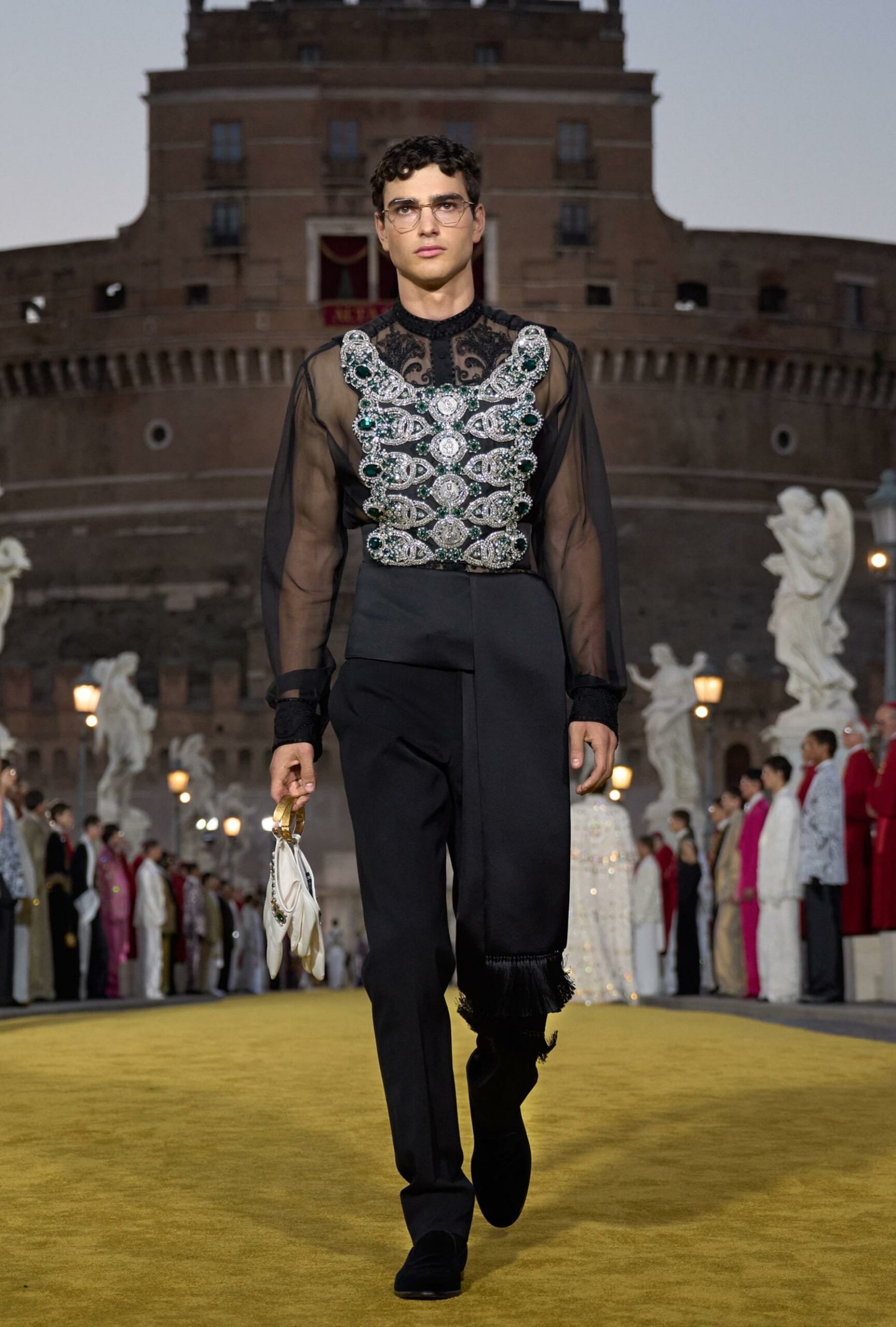 Dolce Gabbana Alta Sartoria 2025 高级牧师 Runway 杂志 02 (85)