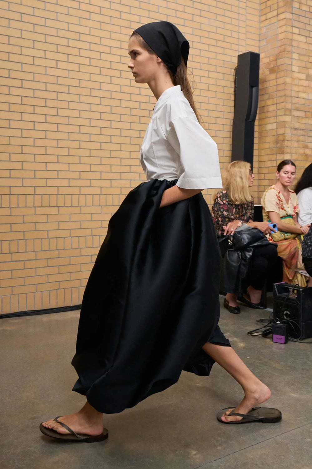 Calvin Klein Spring Summer 2026 Details Runway Magazine (24)