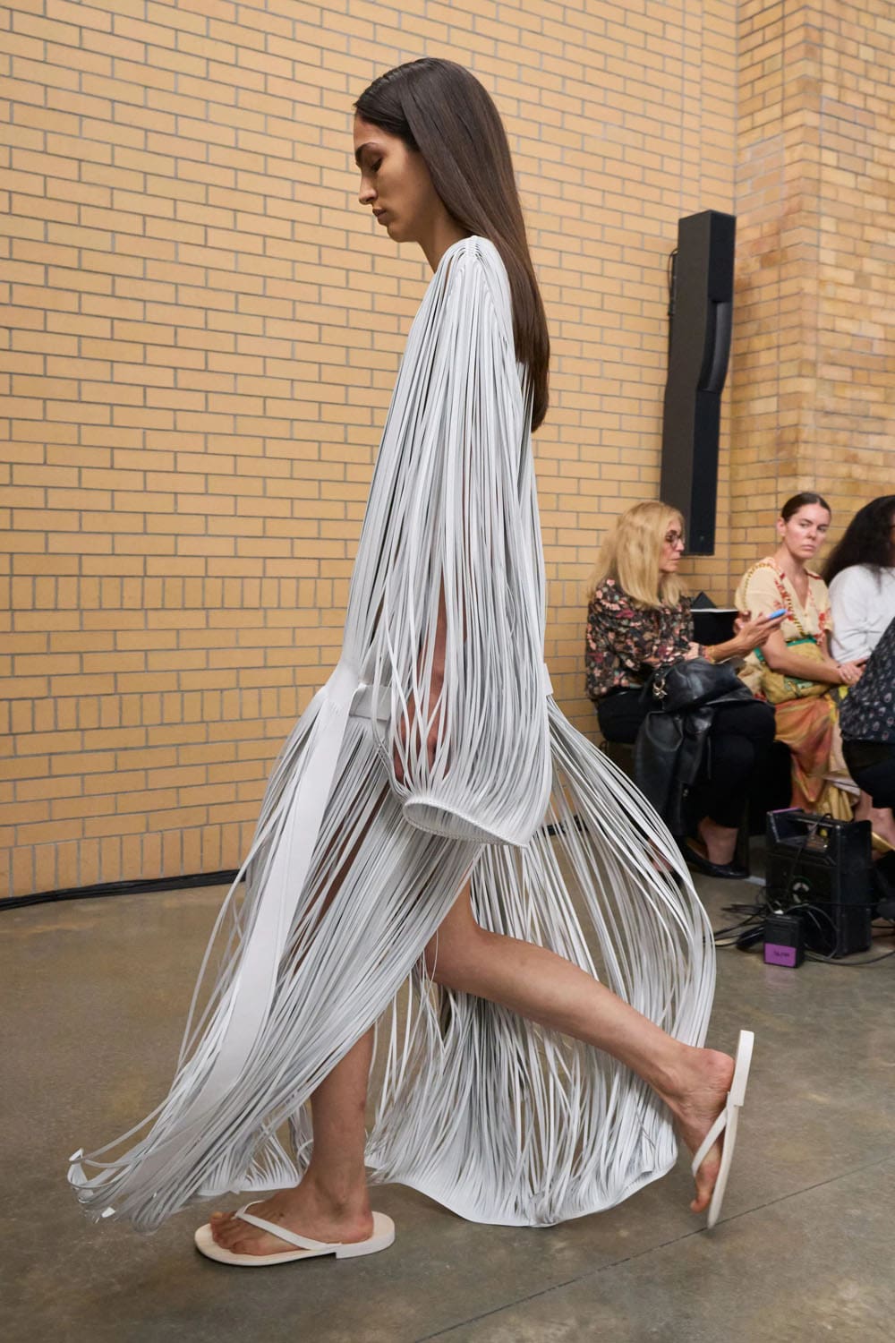 Calvin Klein Spring Summer 2026 Details Runway Magazine (25)