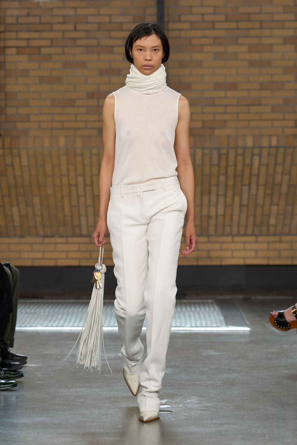 Calvin Klein Spring Summer 2026 Runway Magazine (23)