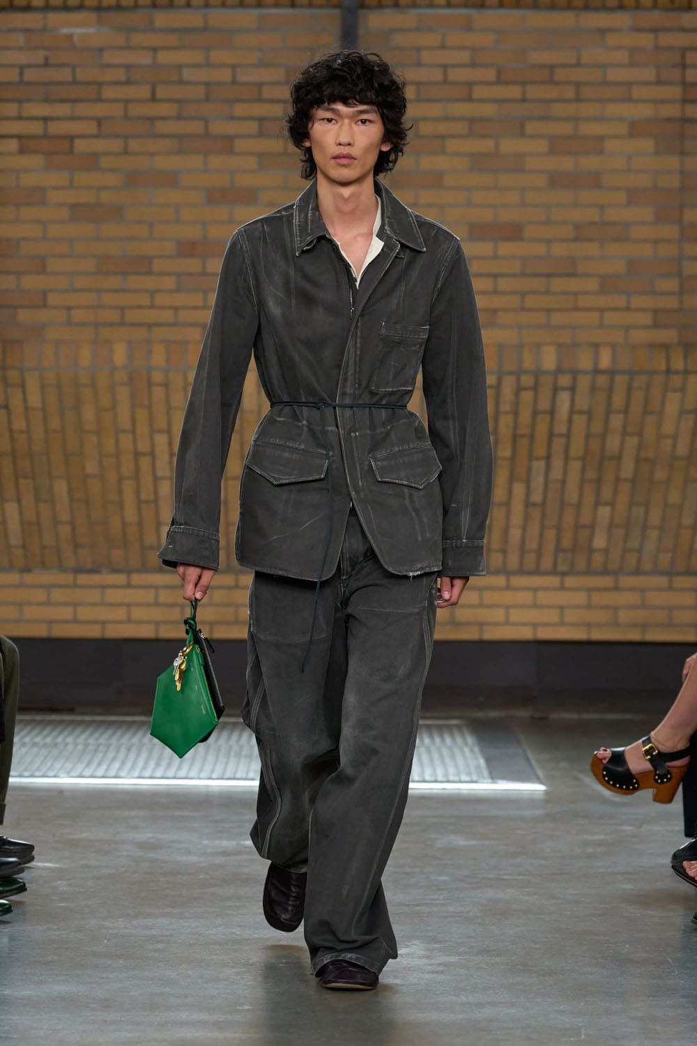 Calvin Klein Spring Summer 2026 Runway Magazine (24)