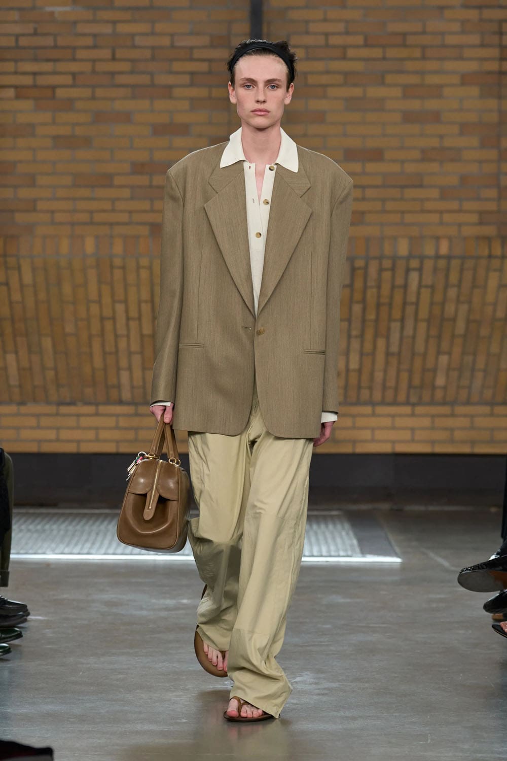 Calvin Klein Spring Summer 2026 Runway Magazine (52)