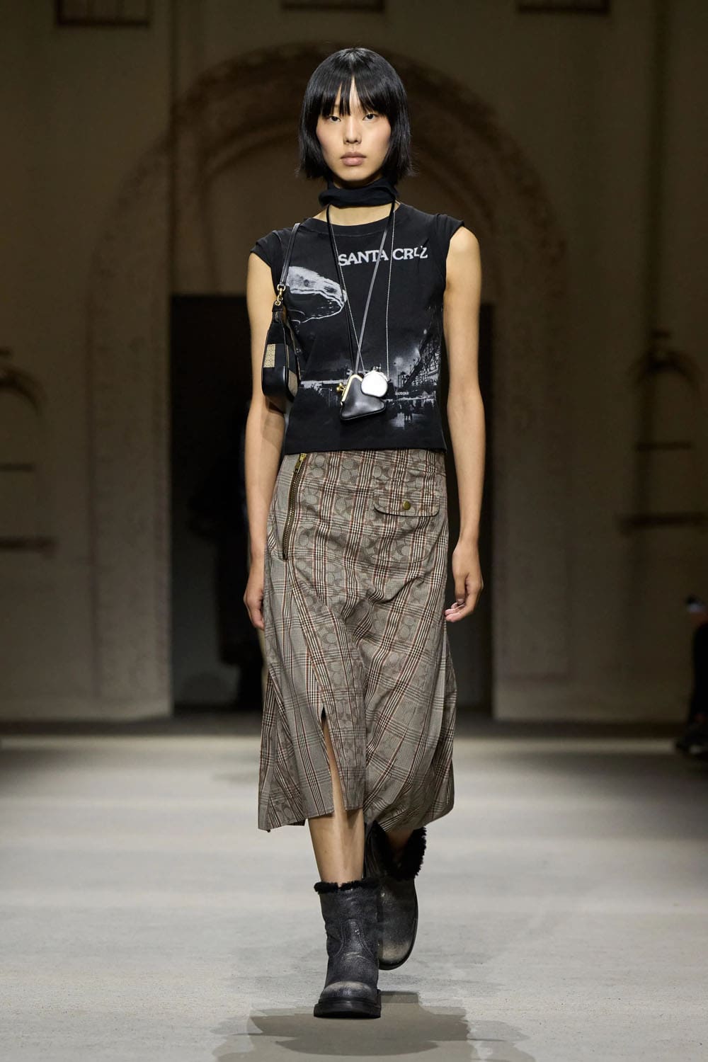 Coach Spring Summer 2026 New York Runway Magazine (24)