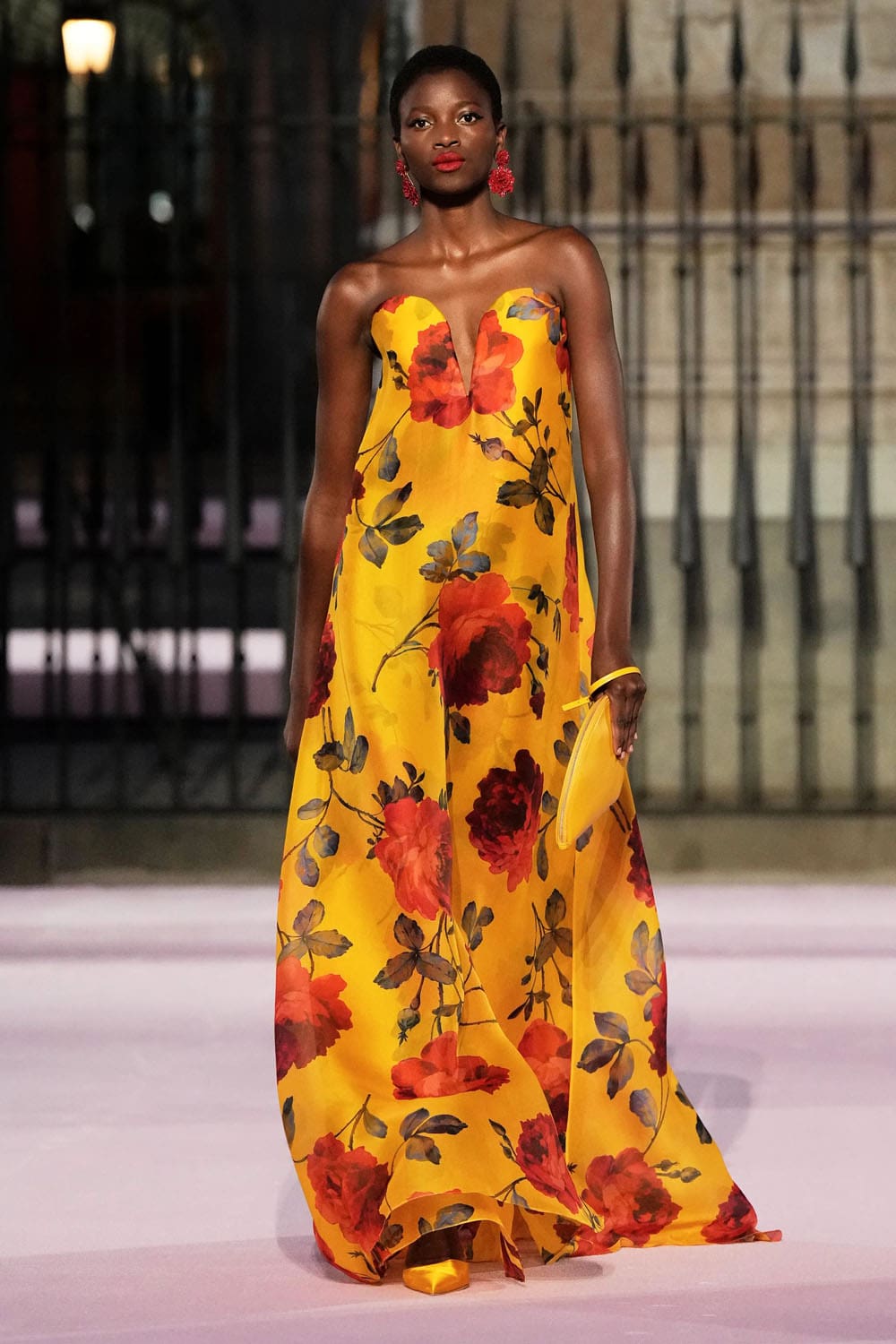 Carolina Herrera Spring Summer 2026 Madrid Runway Magazine (29)