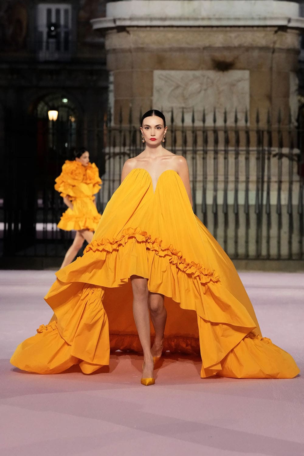 Carolina Herrera Spring Summer 2026 Madrid Runway Magazine (30)