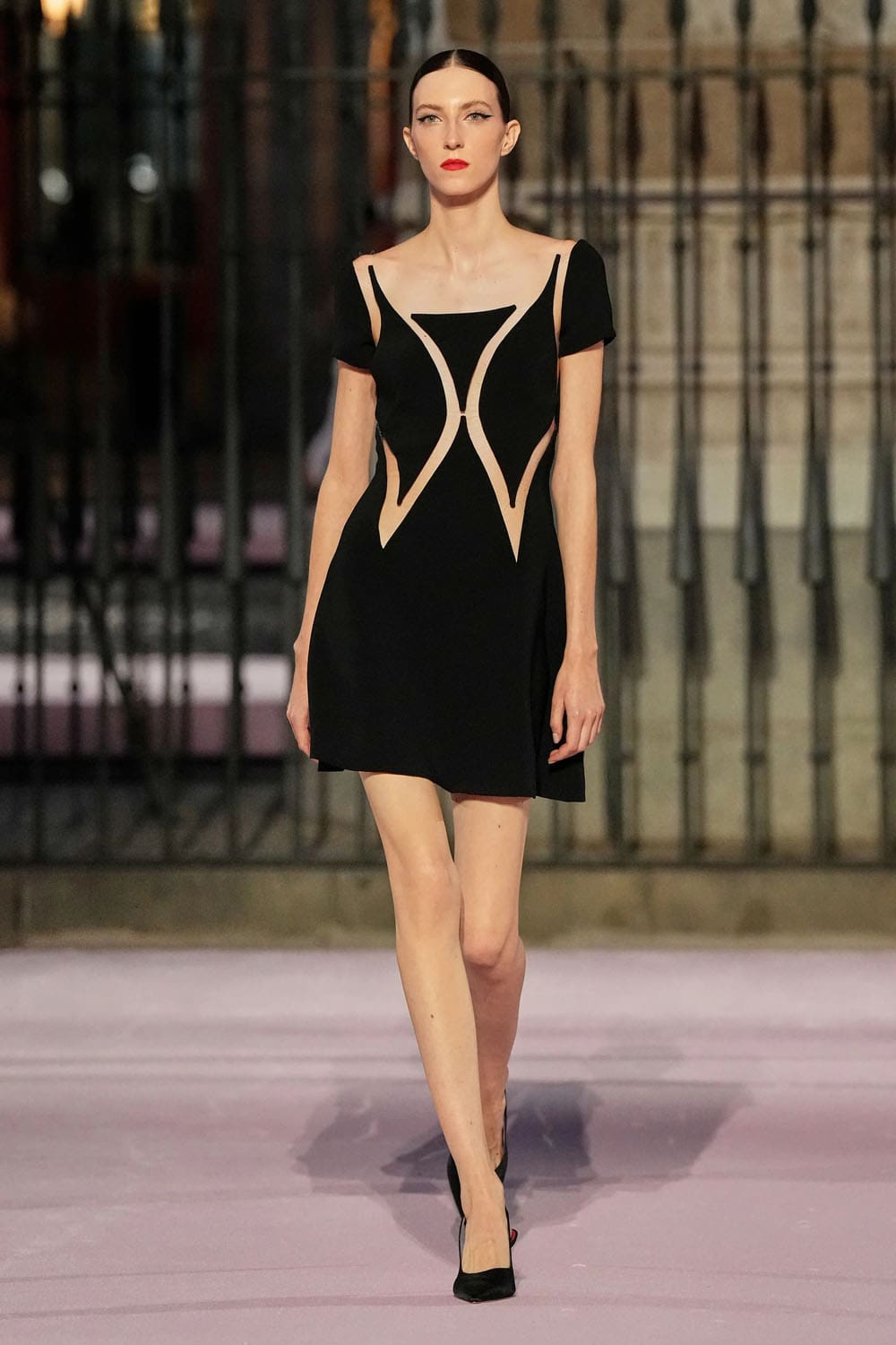 Carolina Herrera Spring Summer 2026 Madrid Runway Magazine (49)
