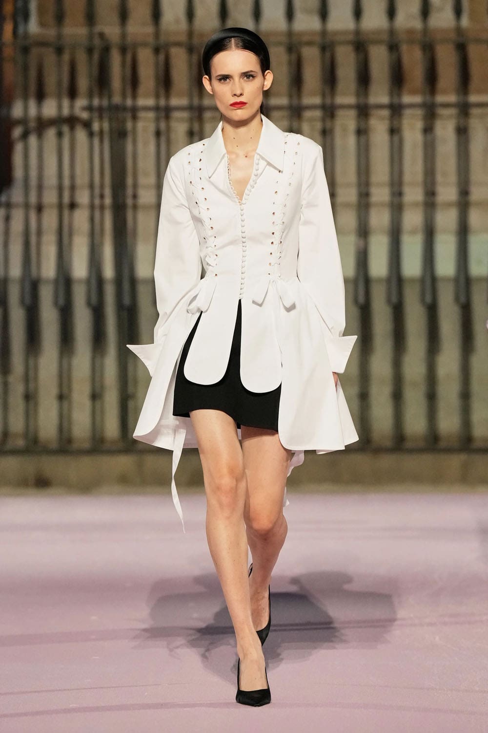 Carolina Herrera Spring Summer 2026 Madrid Runway Magazine (56)