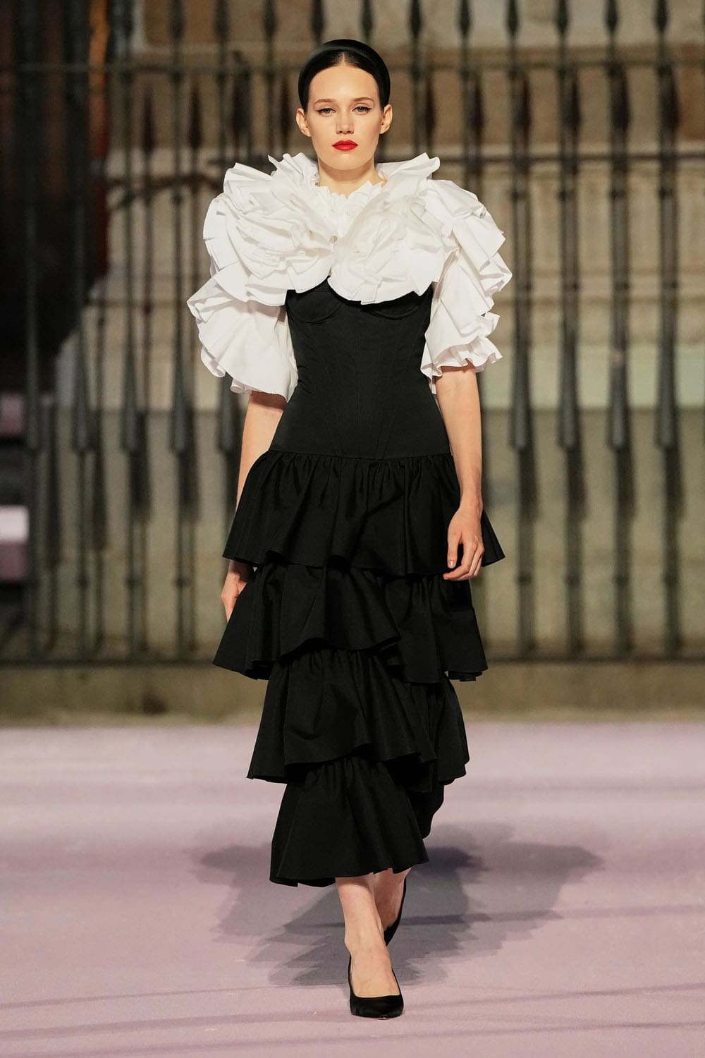Carolina Herrera Spring Summer 2026 Madrid Runway Magazine (60)