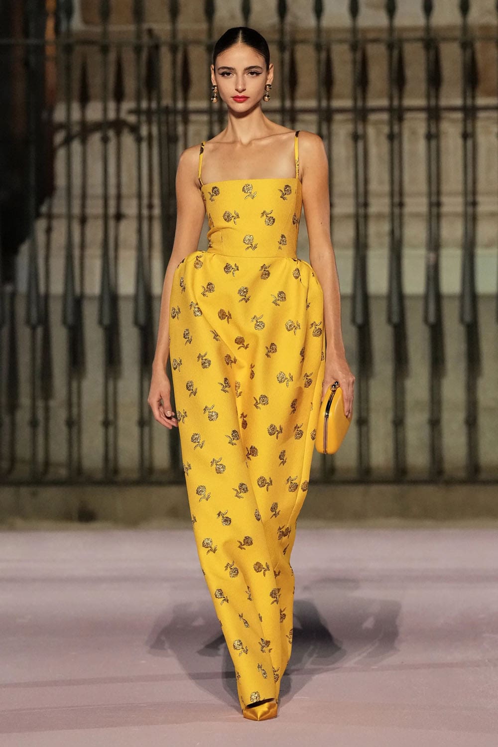 Carolina Herrera Spring Summer 2026 Madrid Runway Magazine (73)