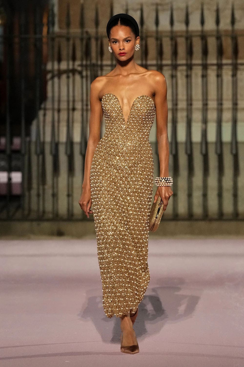 Carolina Herrera Spring Summer 2026 Madrid Runway Magazine (75)