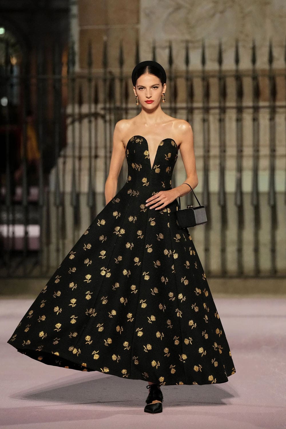 Carolina Herrera Spring Summer 2026 Madrid Runway Magazine (77)